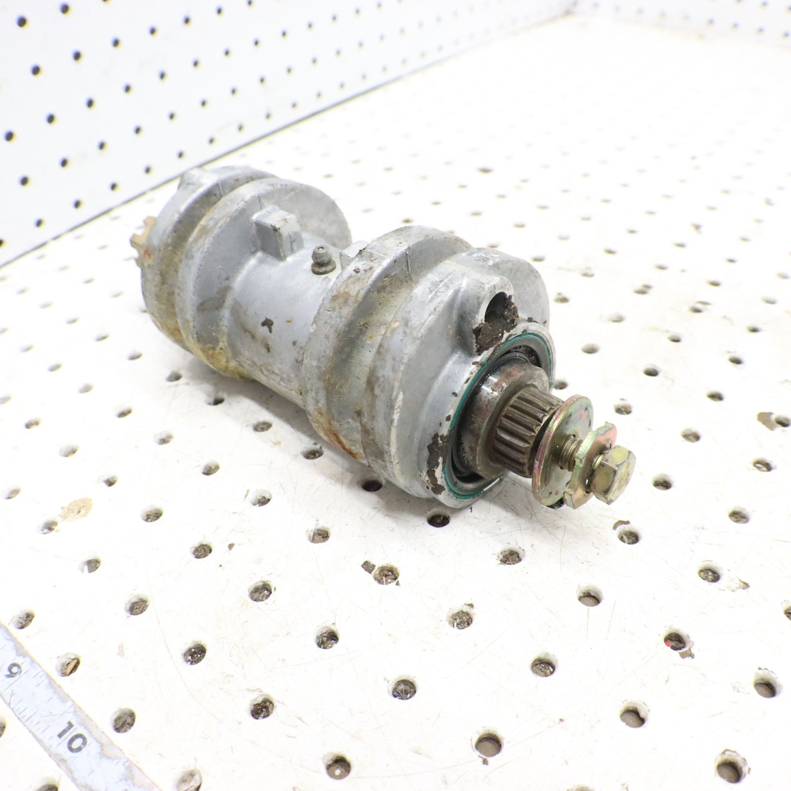 1995 Polaris Xplorer 400 Center Tightener Eccentric 1380057 1380129