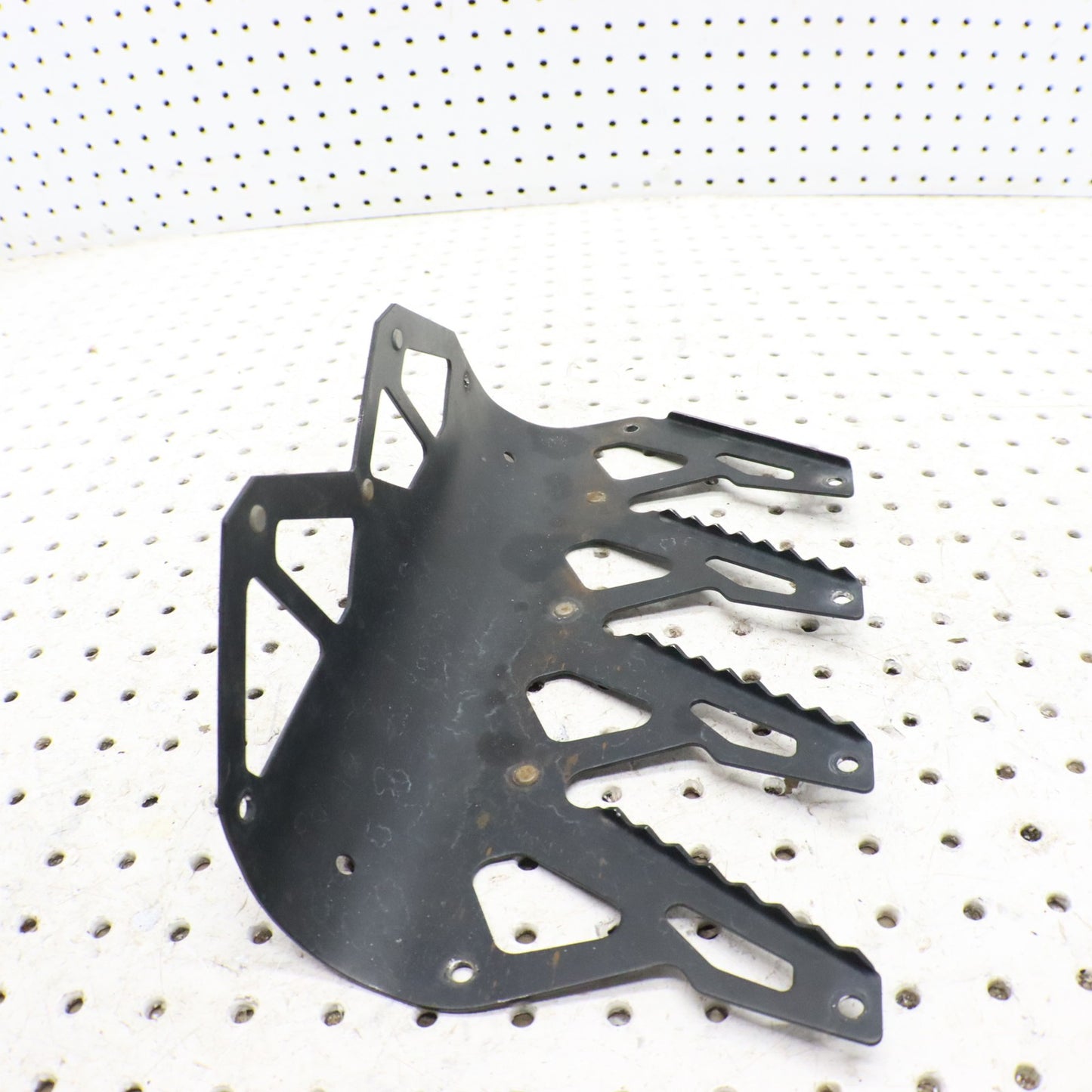 2016 Polaris Rush 800 Tunnel RUNNING BOARD SUPPORT GRIPPER RH 