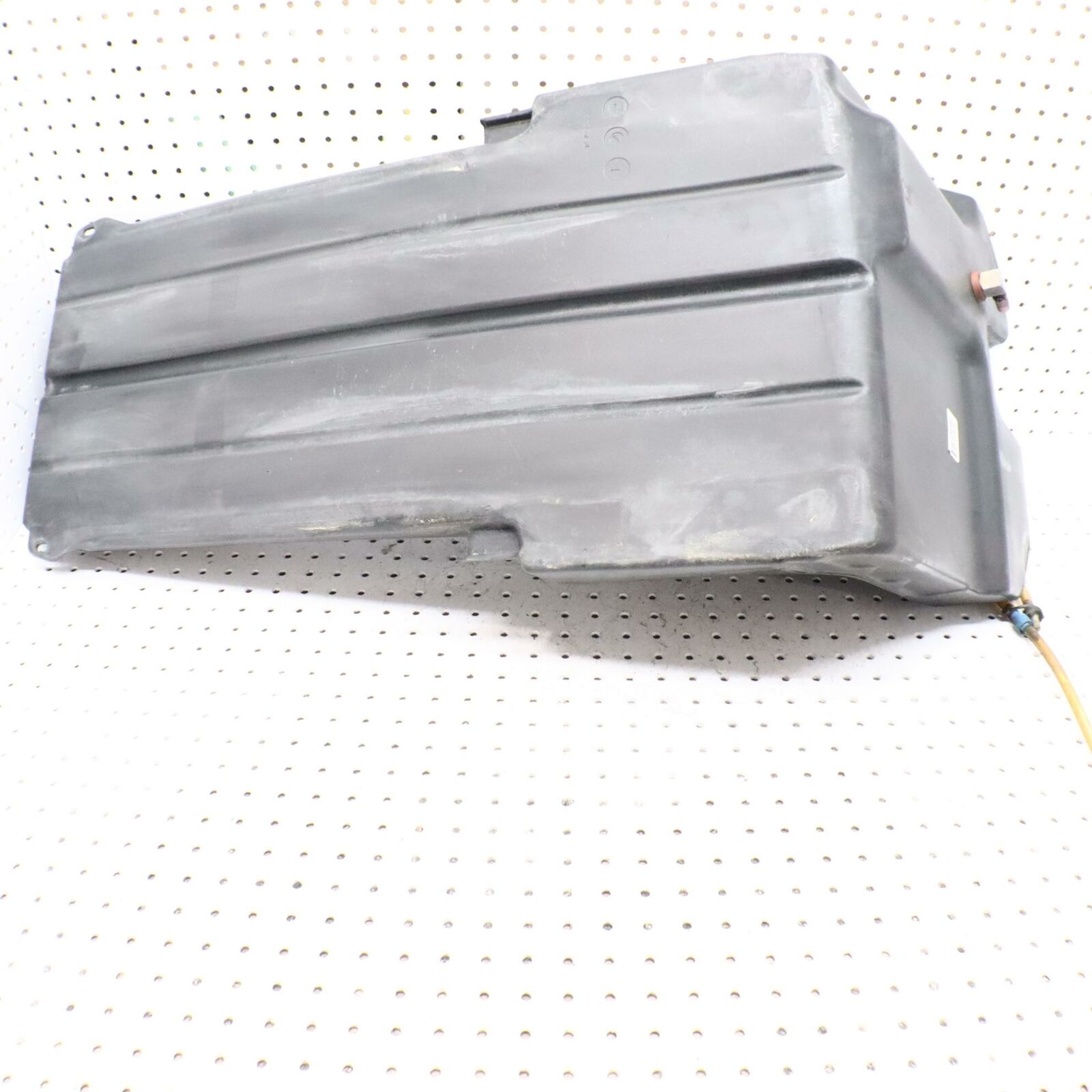 2007 POLARIS IQ 600 GAS TANK FUEL RESERVOIR 2520691 