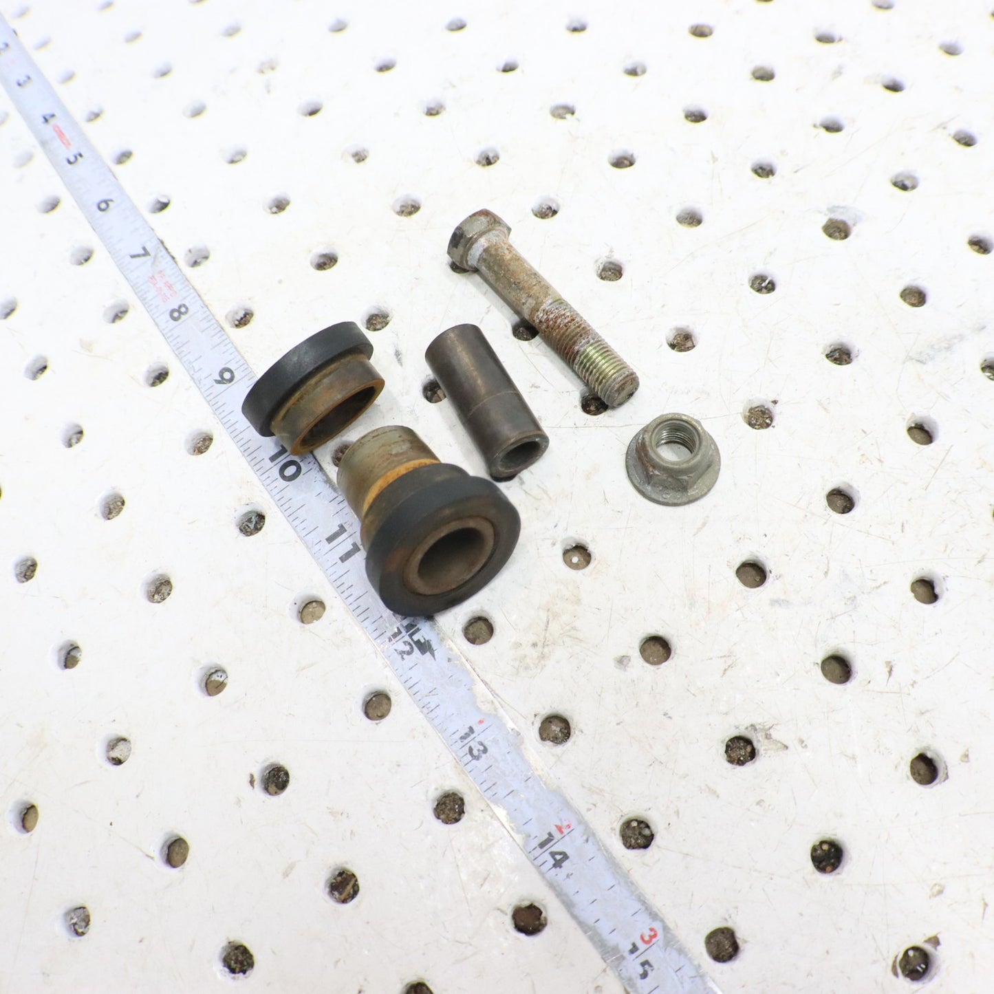 2007 Polaris Iq 600 Shock Bushing Bolt Spacer 1700075; 1700069; 5333905; 7515433