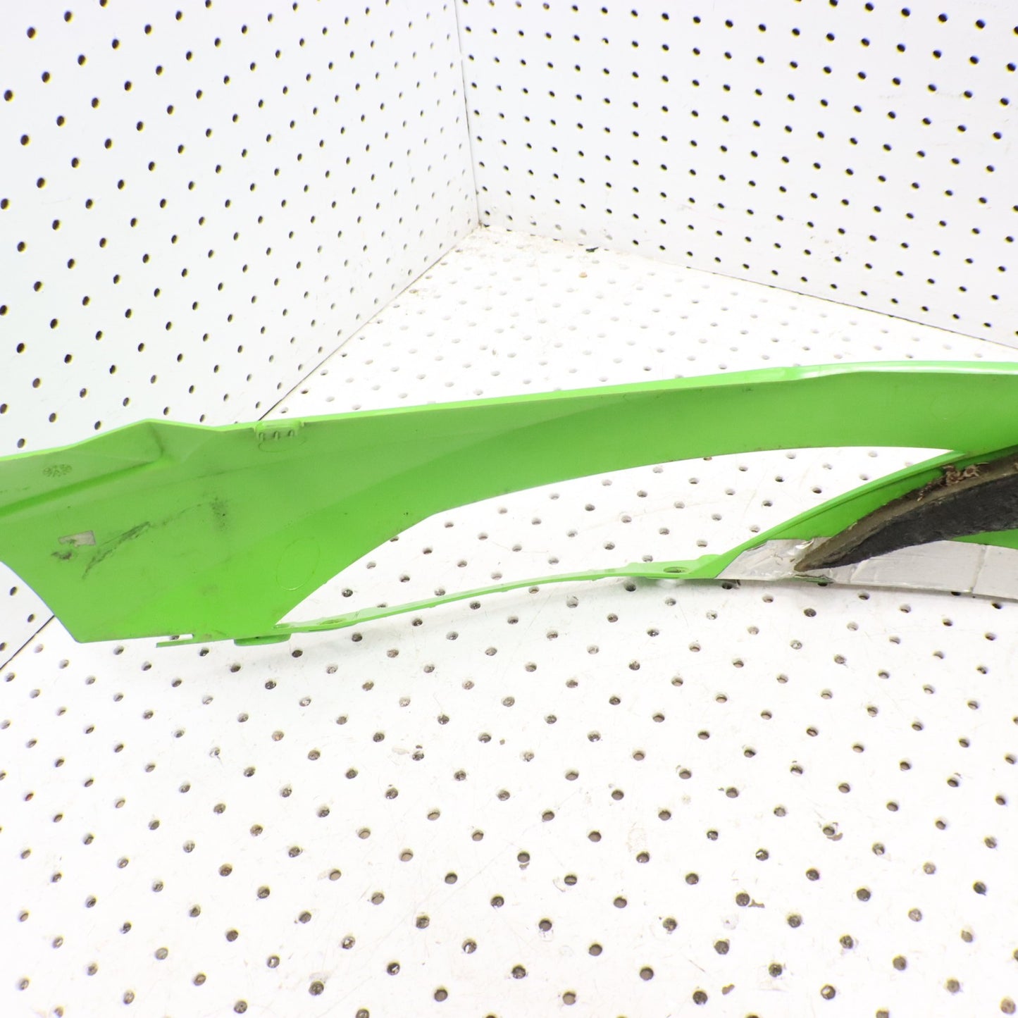 2016 Arctic Cat M8000 Hood LEFT 4718-663 ; 3718-657