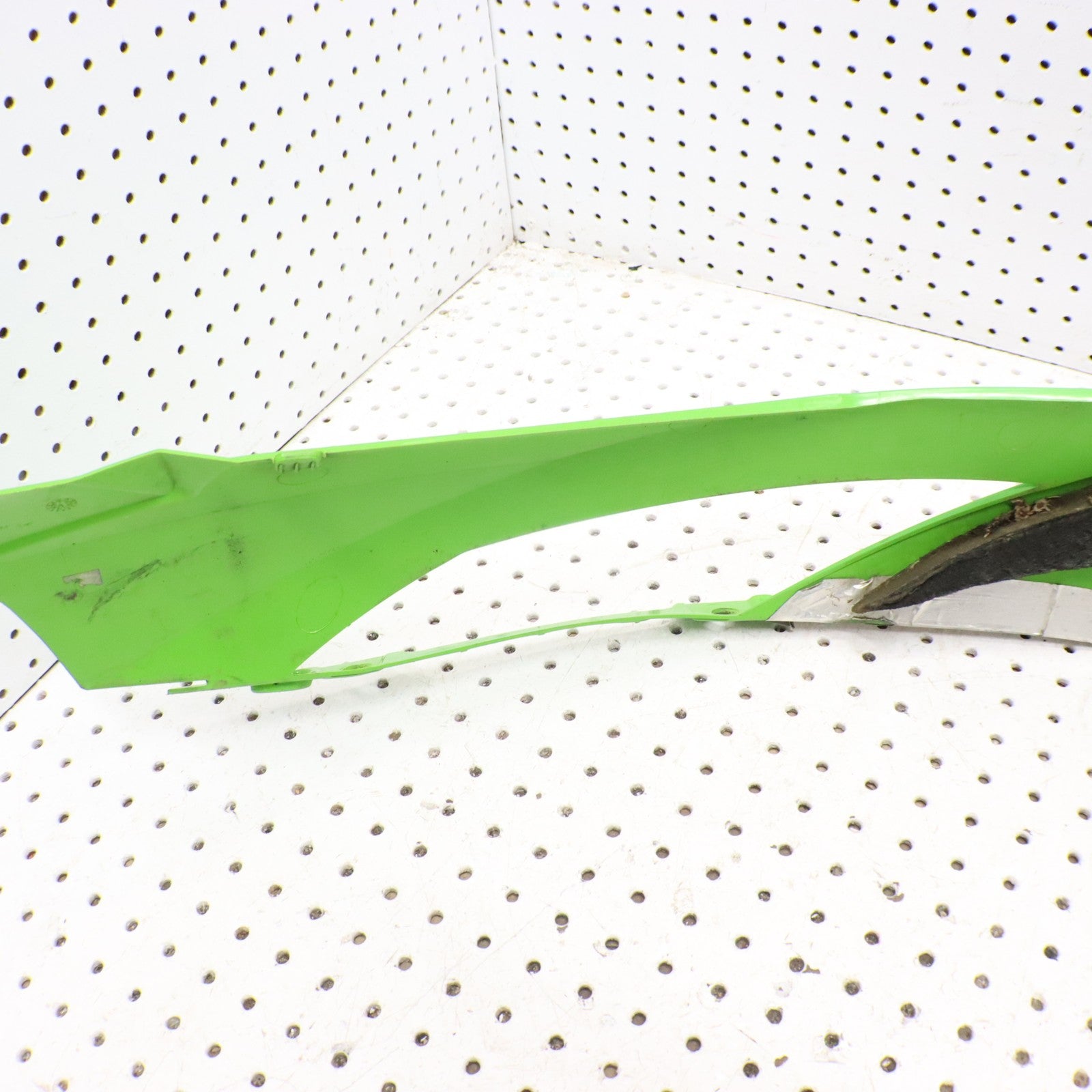 2016 Arctic Cat M8000 Hood LEFT 4718-663 ; 3718-657