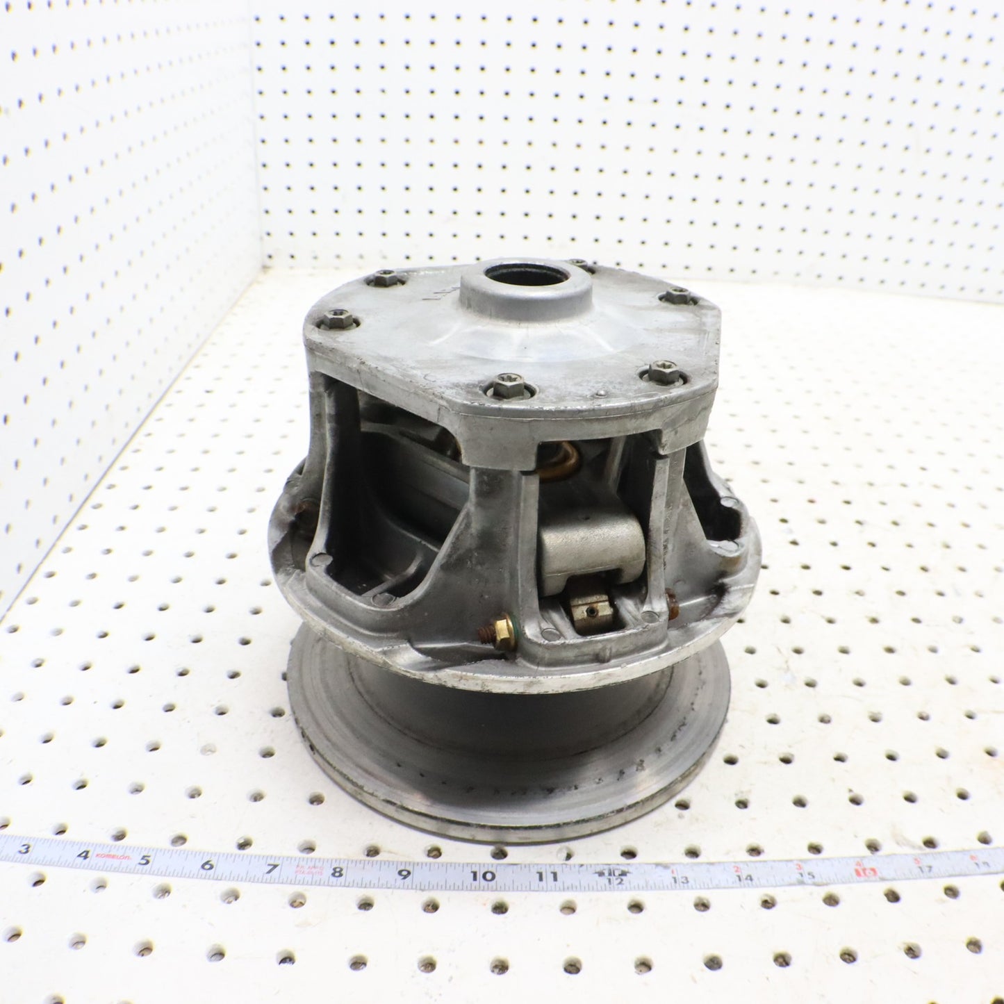 2009 Arctic Cat Crossfire R 8 Drive Clutch Primary Clutch 0746-435; 0725-654