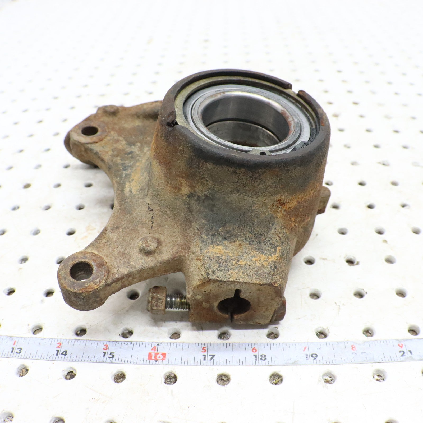 2009 Polaris Rzr 800 Steering Knuckle 5135443 RIGHT