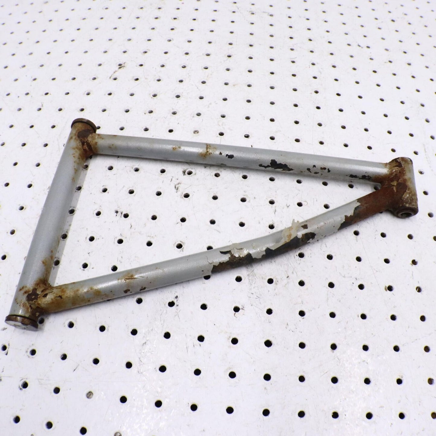 2002 ARCTIC CAT ZR 600 Arm, Upper Platinum 0703-939