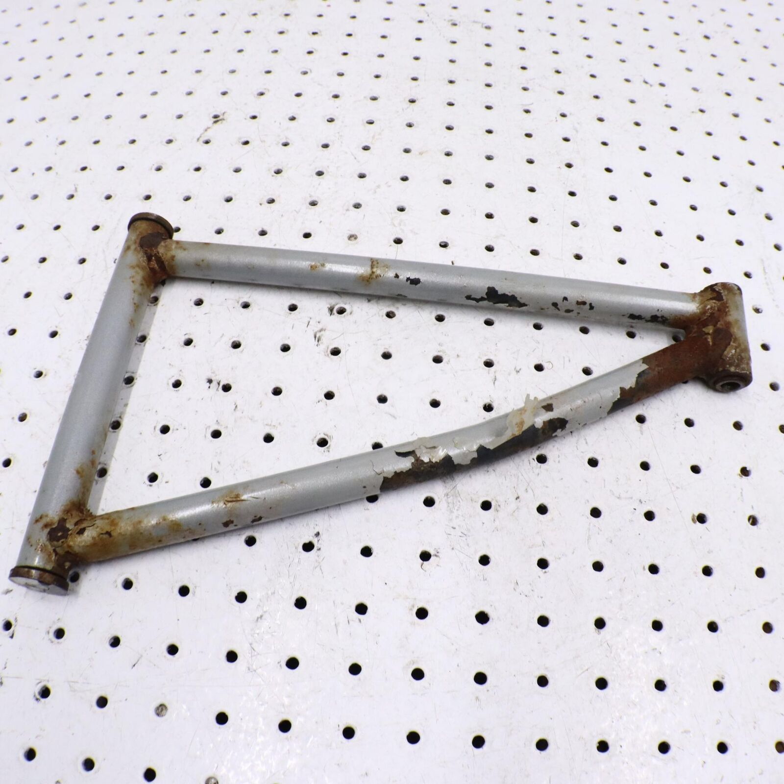 2002 ARCTIC CAT ZR 600 Arm, Upper Platinum 0703-939