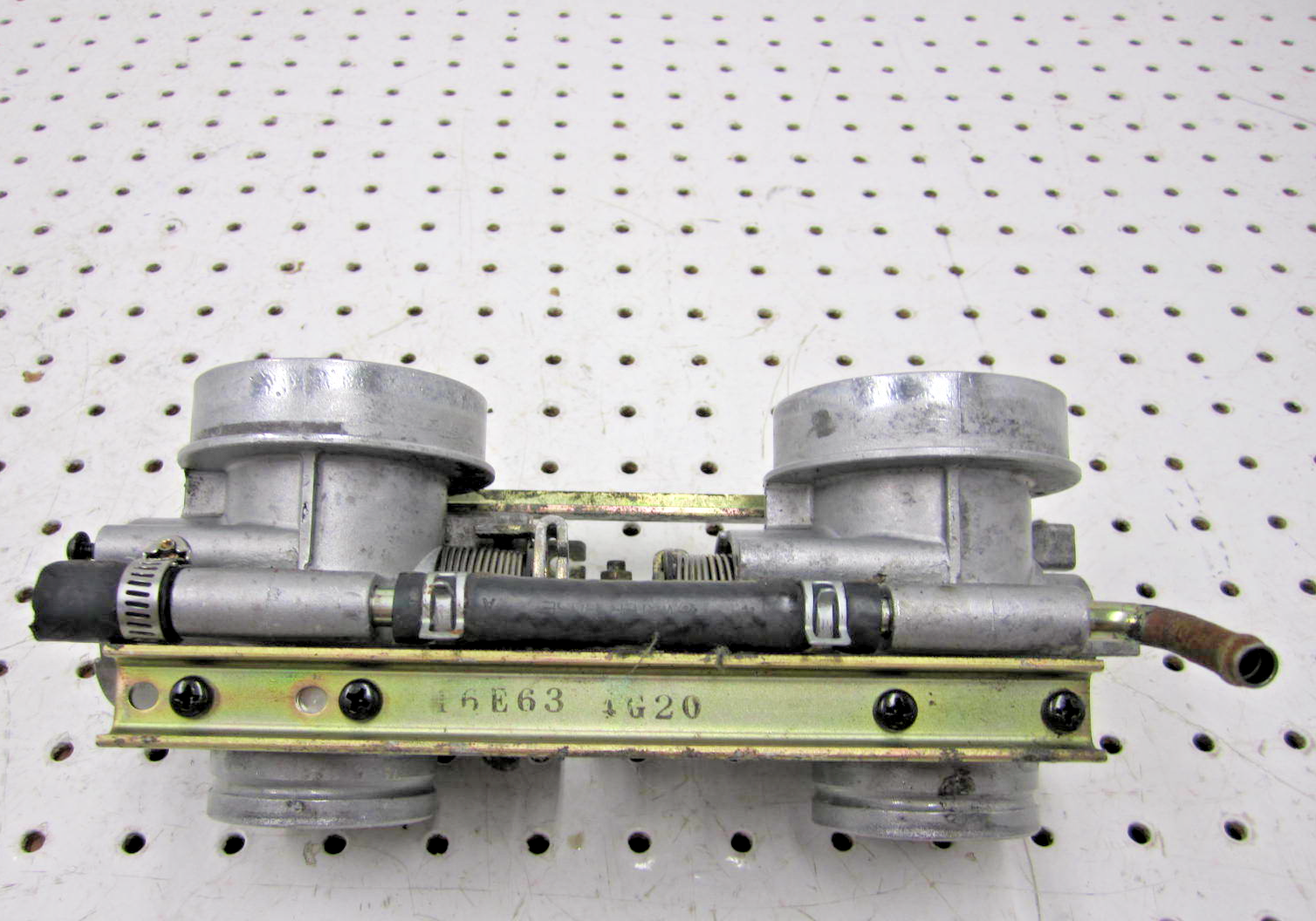 2004 2005 2006 2007 2008 ARCTIC CAT M6 141 THROTTLE BODDIES 3007-025 3007-441