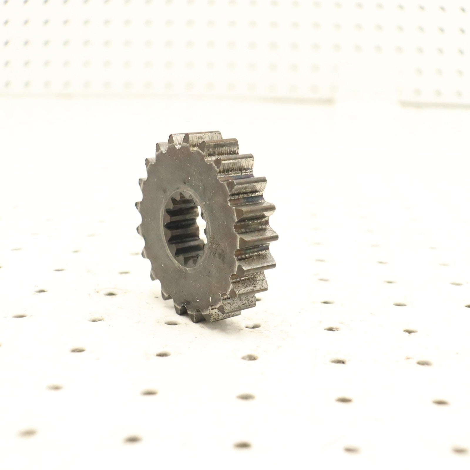 1995 Polaris Xcr 600 Chaincase Sprocket Gear Upper 3221035; 0107-408 21T 11W