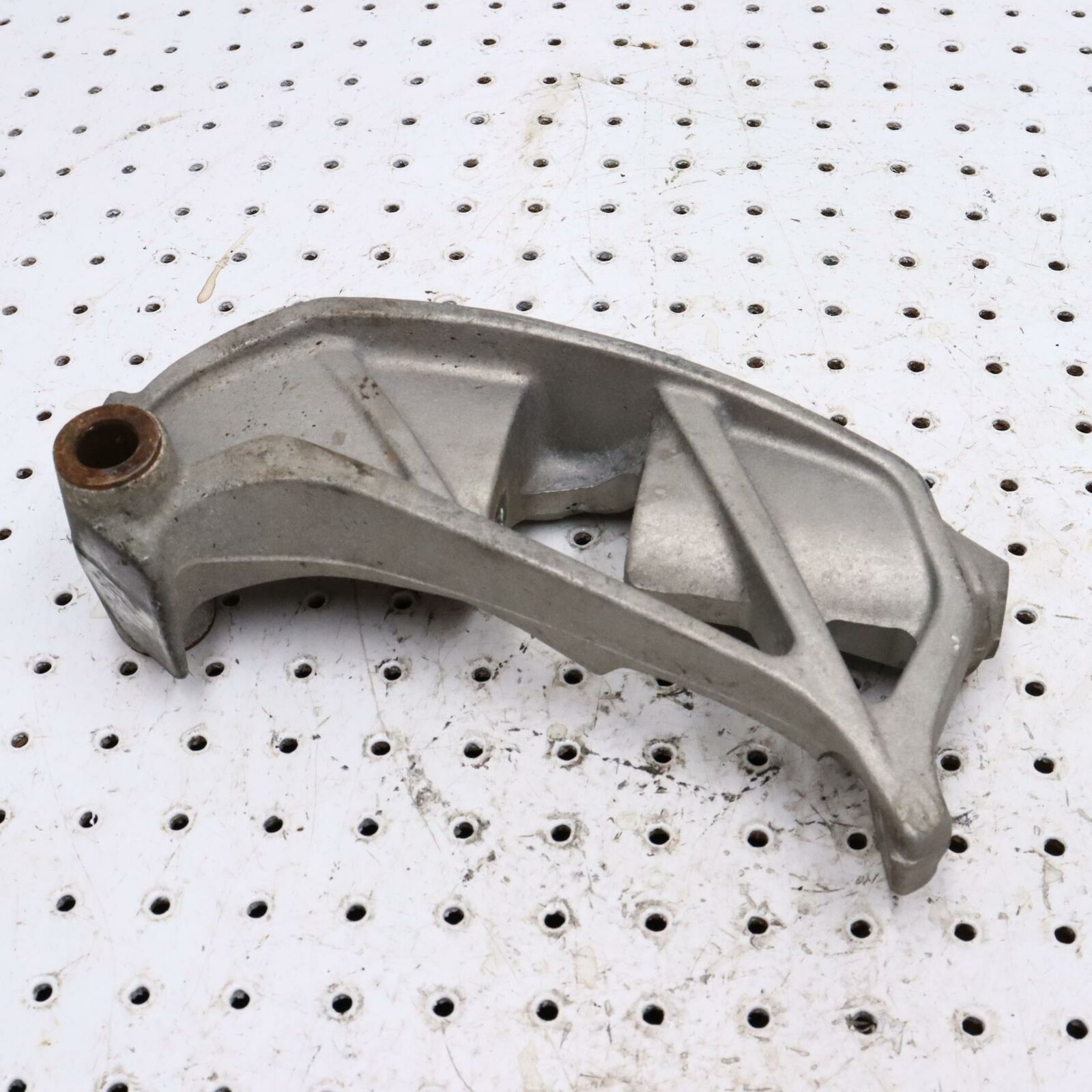 2007 POLARIS IQ 600 LEFT FRONT STEERING ARM SPINDLE KNUCKLE 1822795