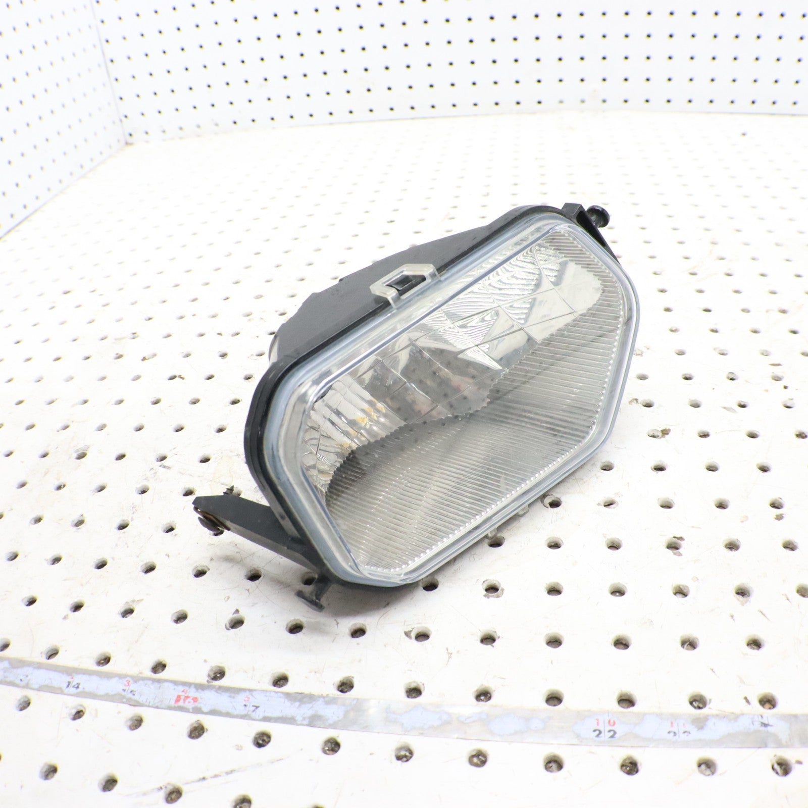 2018 Polaris Sportsman 570 Efi Headlight Head Light Bumper 2410616 RIGHT