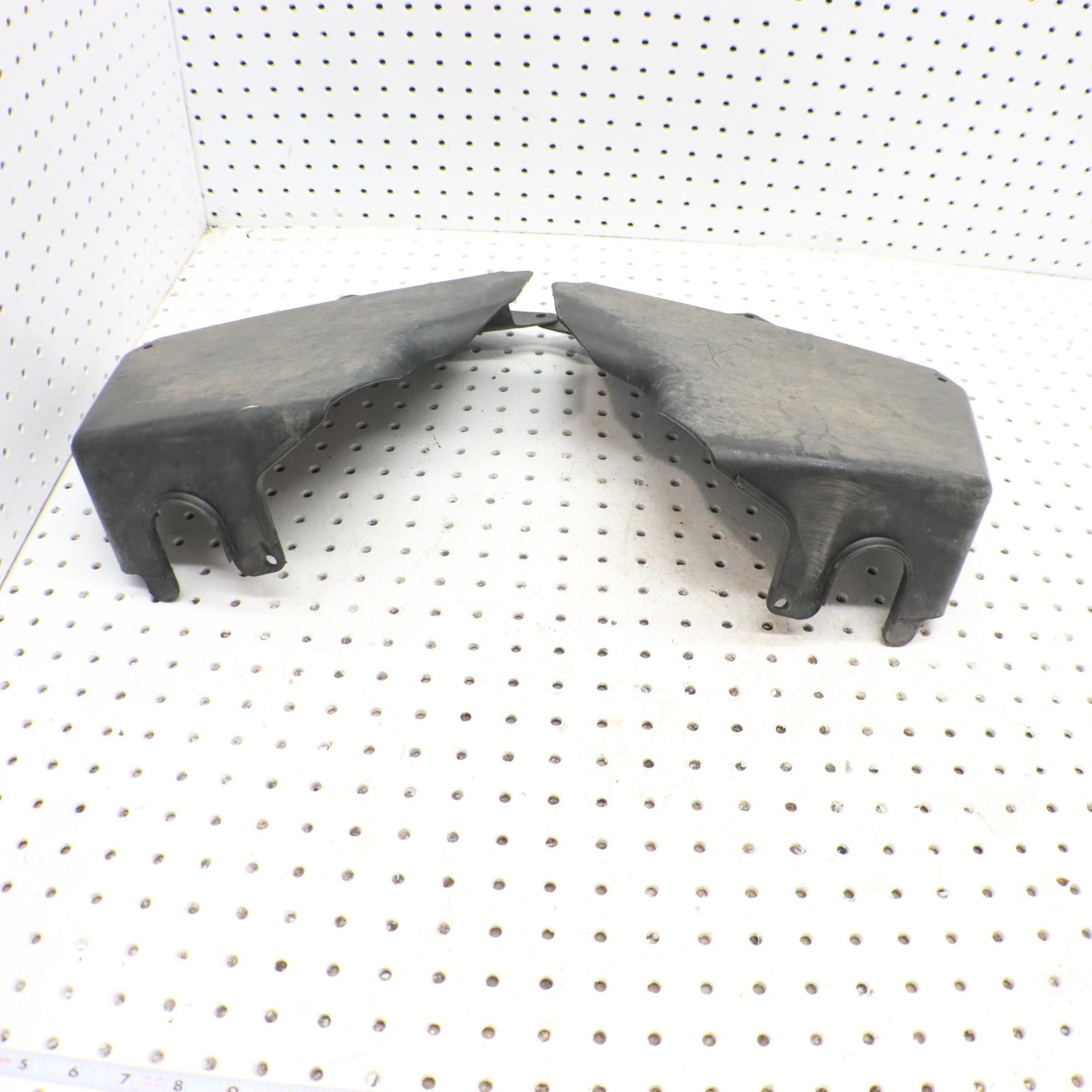 2014 Polaris Sportsman 570 INNER FENDER RAD, SHIELD L & R 5438689 5438690