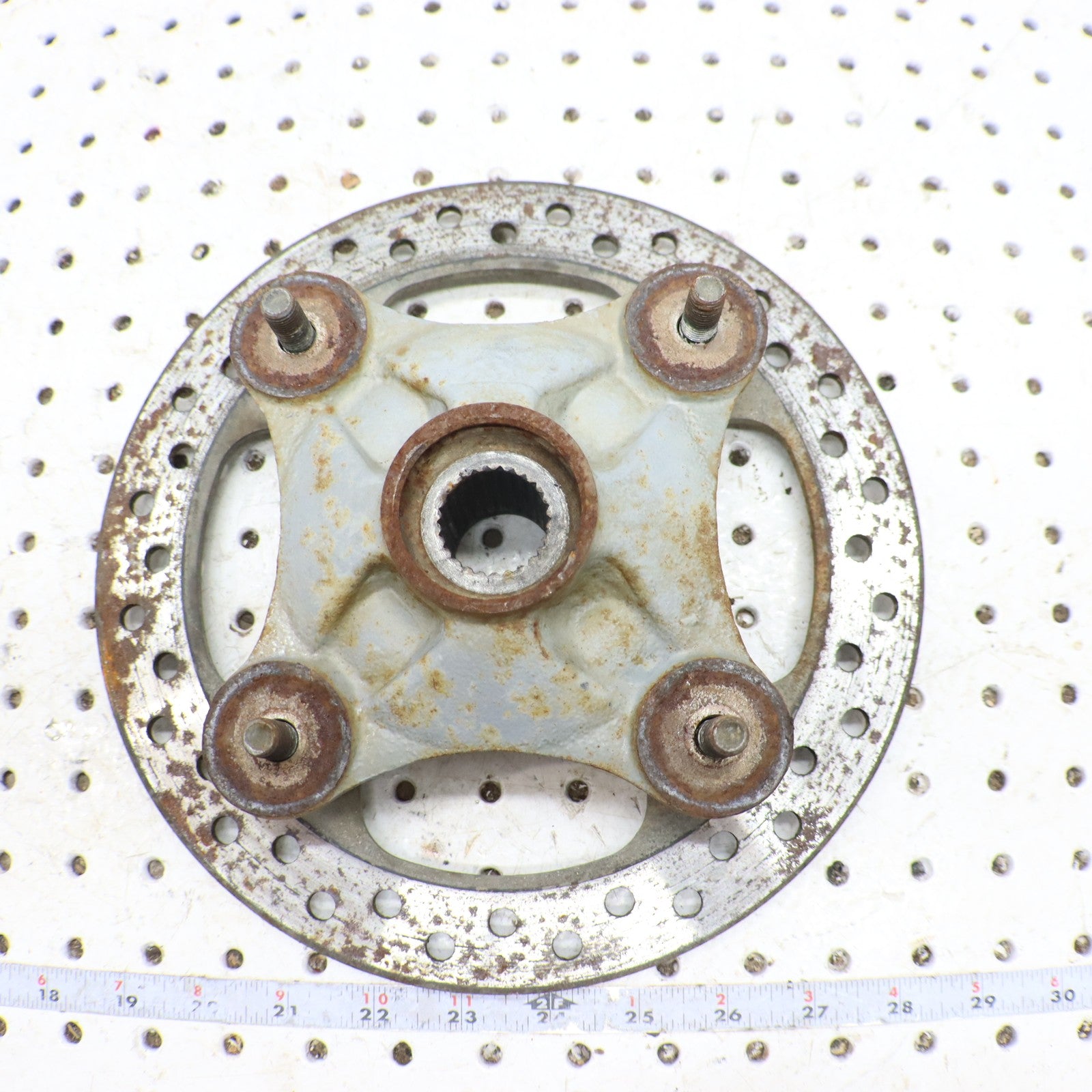2009 Polaris Sportsman Xp 850 Wheel Hub REAR 5136295; 5136946