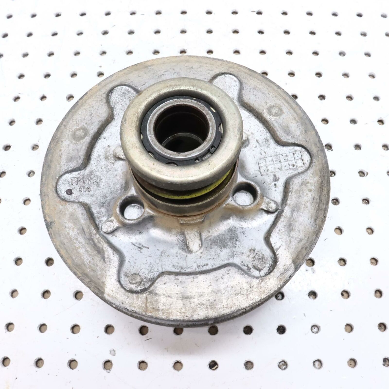 2004 ARCTIC CAT 650 DRIVEN SECONDARY CLUTCH CONVERTER-ASSY-DRIVEN 3201-237
