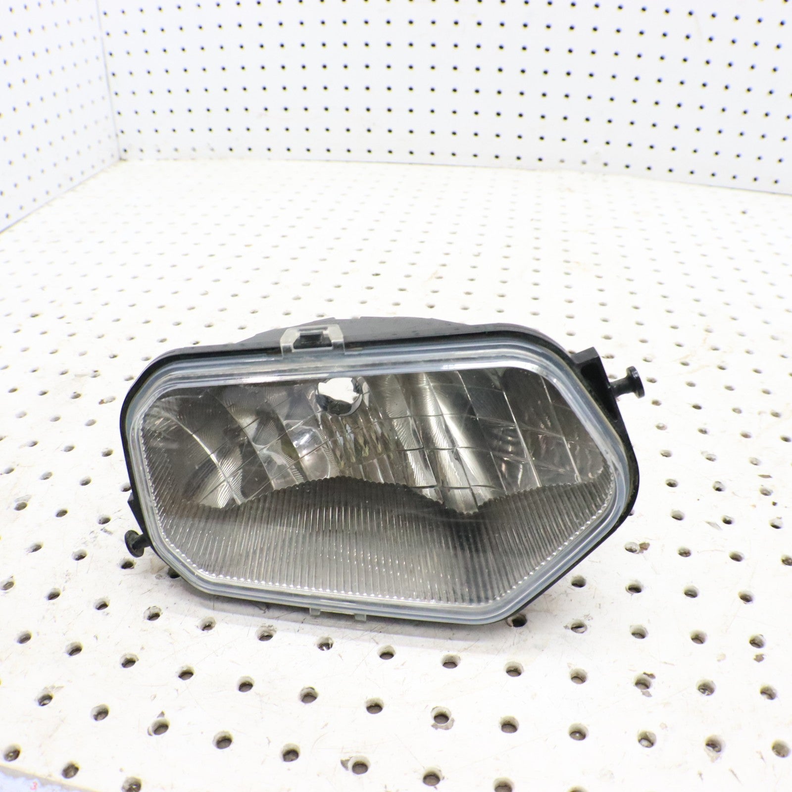 2018 Polaris Sportsman 570 Efi Headlight Head Light Bumper 2410616 RIGHT
