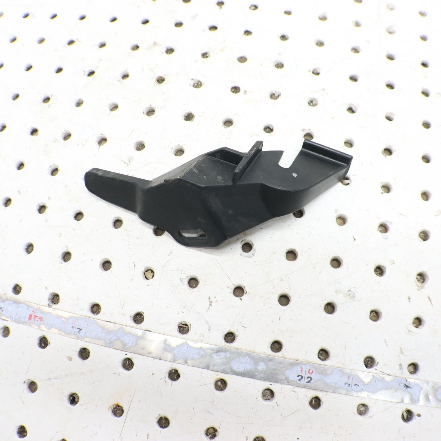 2024 Polaris Sportsman 570 Efi Eps Seat Base Mount Bracket RH 5452277