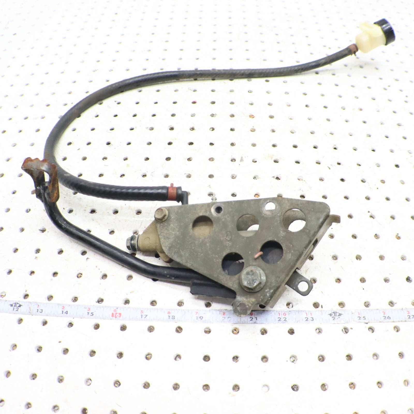 2009 Polaris Sportsman Xp 850 Foot Brake Pedal & Master Cylinder 1911347 1913903
