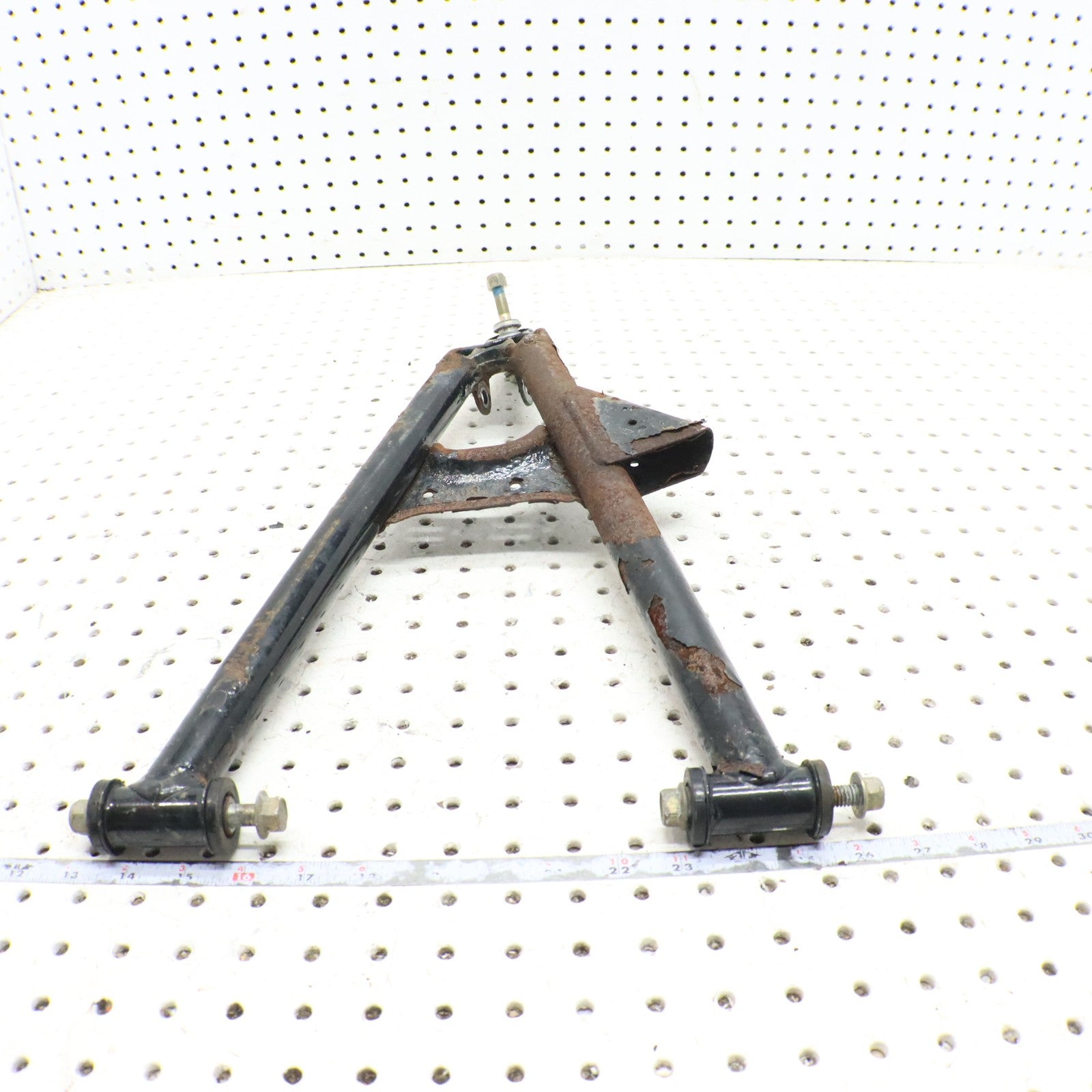 2007 Polaris Iq 600 A Arm Lower Left 2203021-067