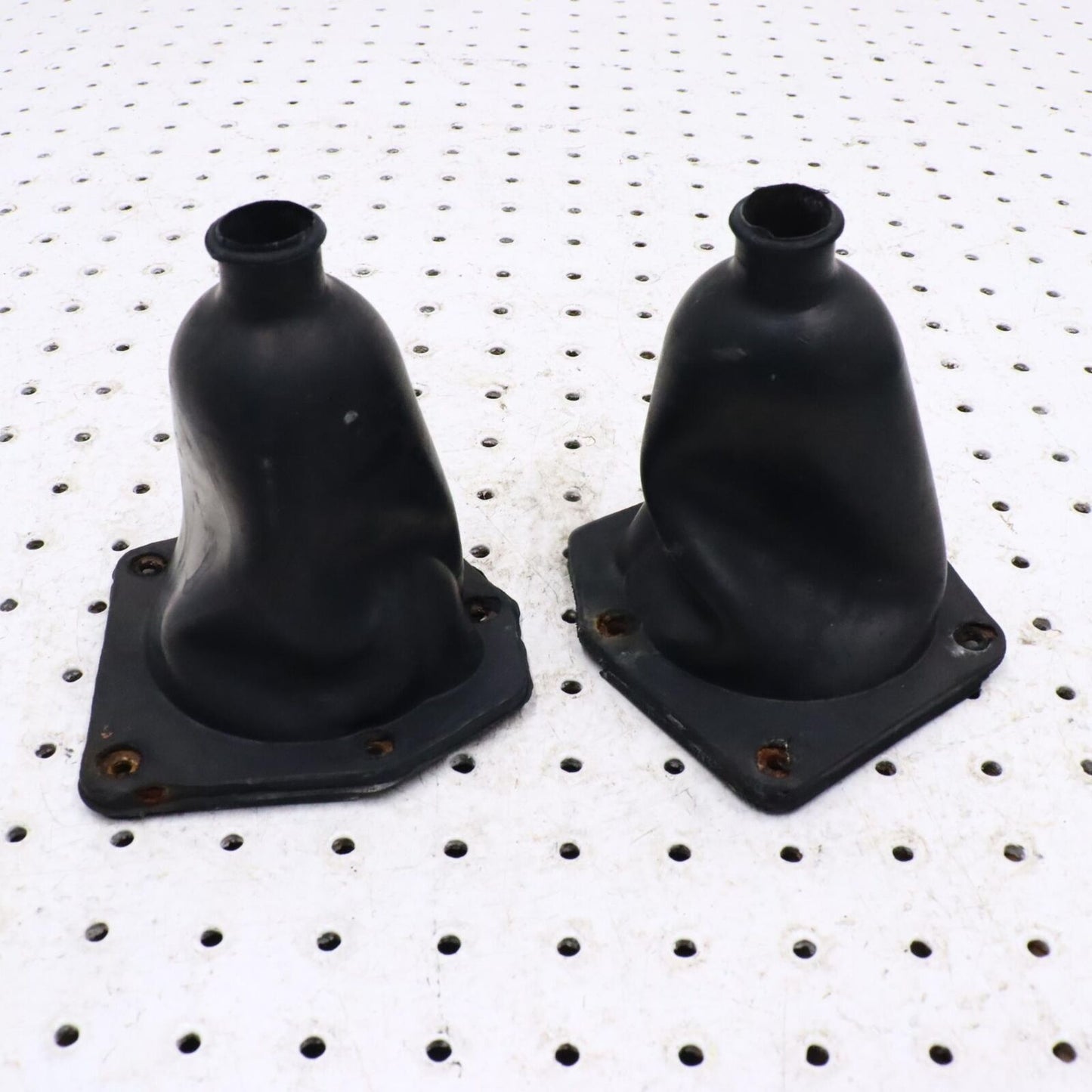 2002 ARCTIC CAT ZR 600 TIE ROD BOOT CAP 0605-332; 0605-333