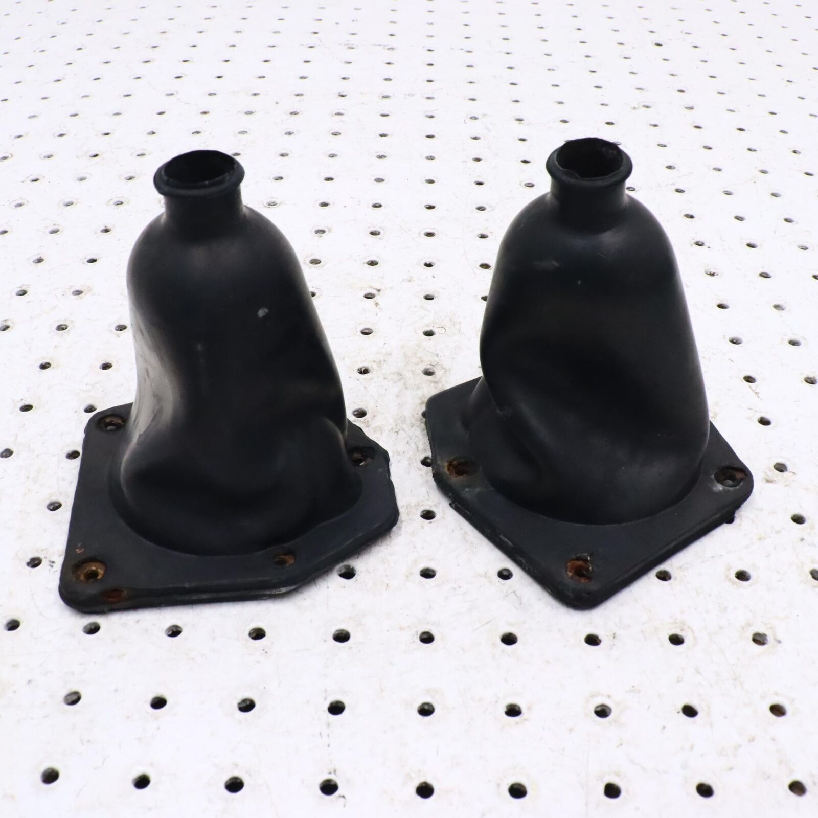 2002 ARCTIC CAT ZR 600 TIE ROD BOOT CAP 0605-332; 0605-333
