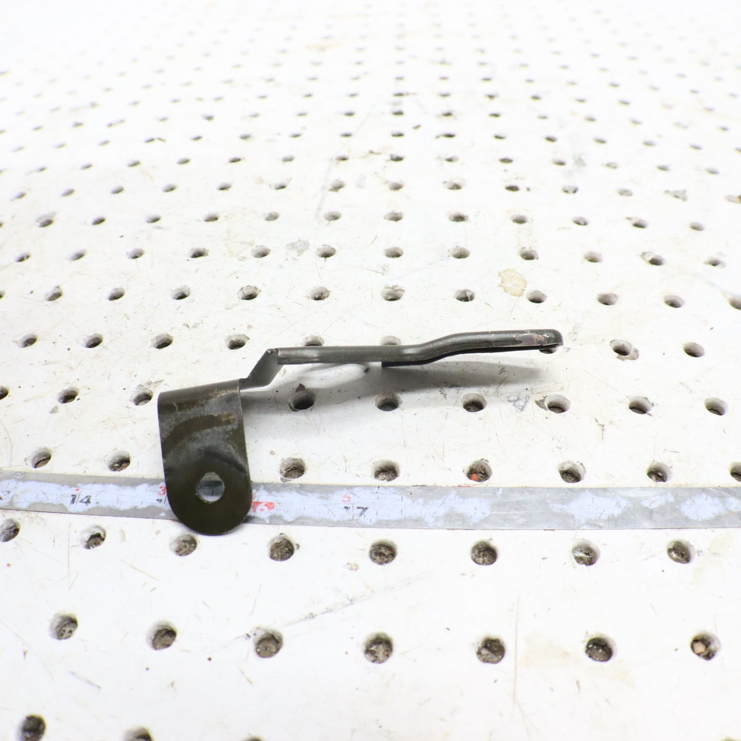2014 Polaris Sportsman 570 Seat Base Mount Bracket RIGHT 5257800