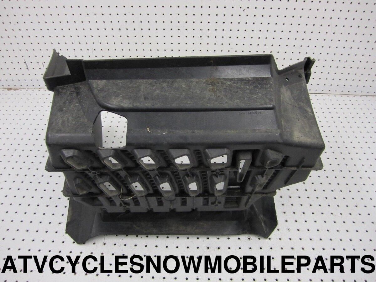 2009 POLARIS SPORTSMAN 850 XP EPS FOOTWELL-RH BLK 5435822-070, 5439077-070