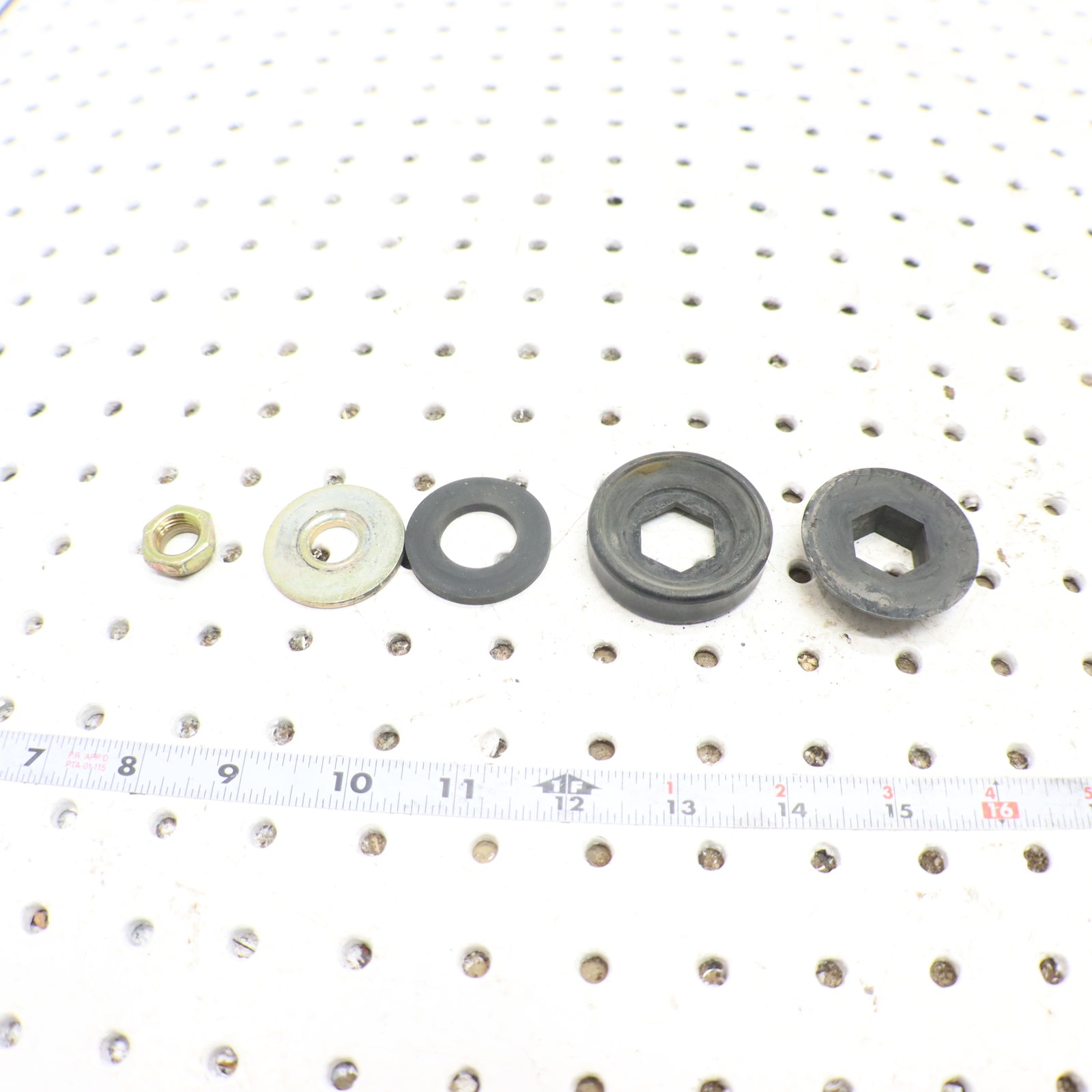 2014 Polaris Sportsman 570 STRUT MOUNT BALL PIVOT 5432871 5432872 5810291