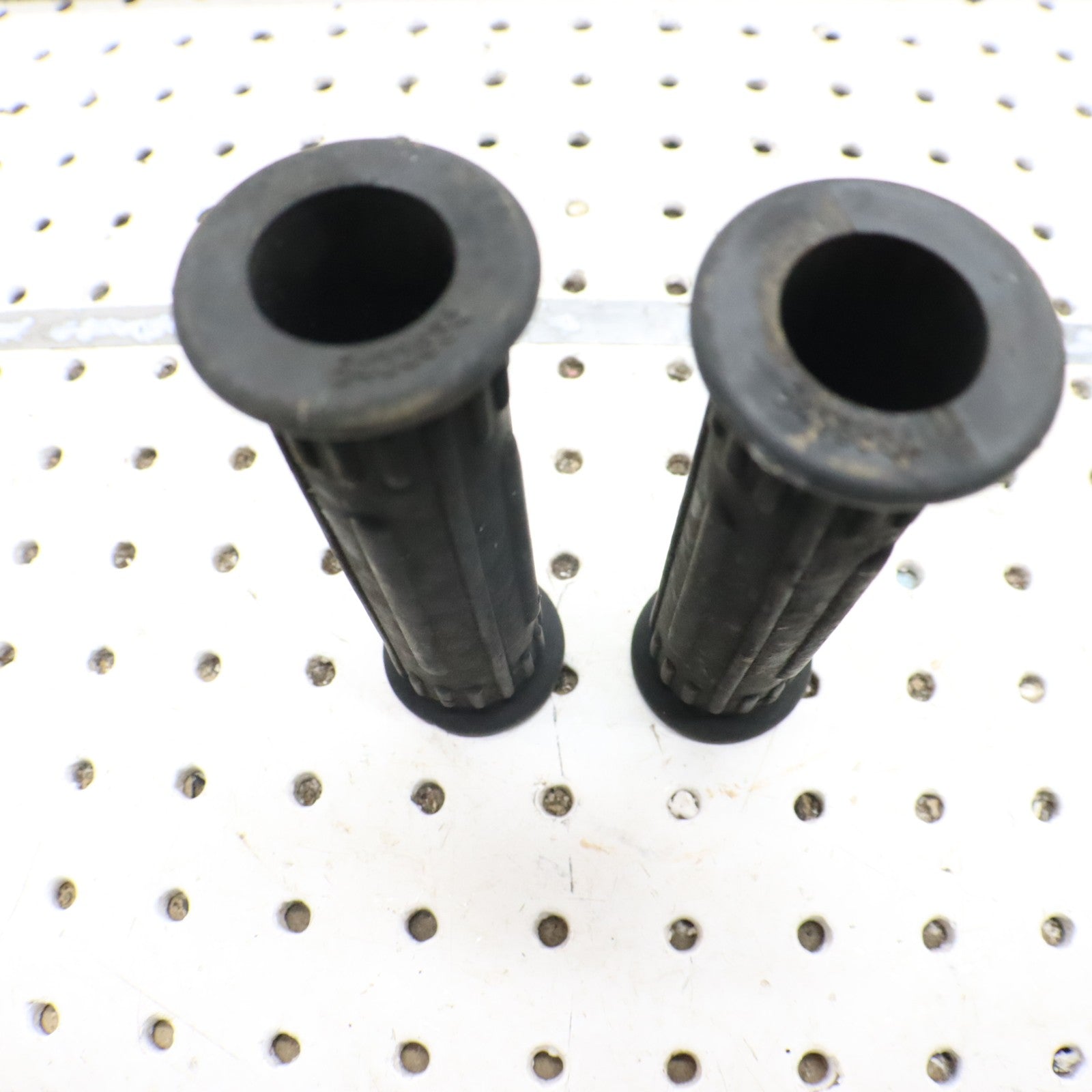 1995 Polaris Xplorer 400 Handlebar Grips 5431030 5433834-070