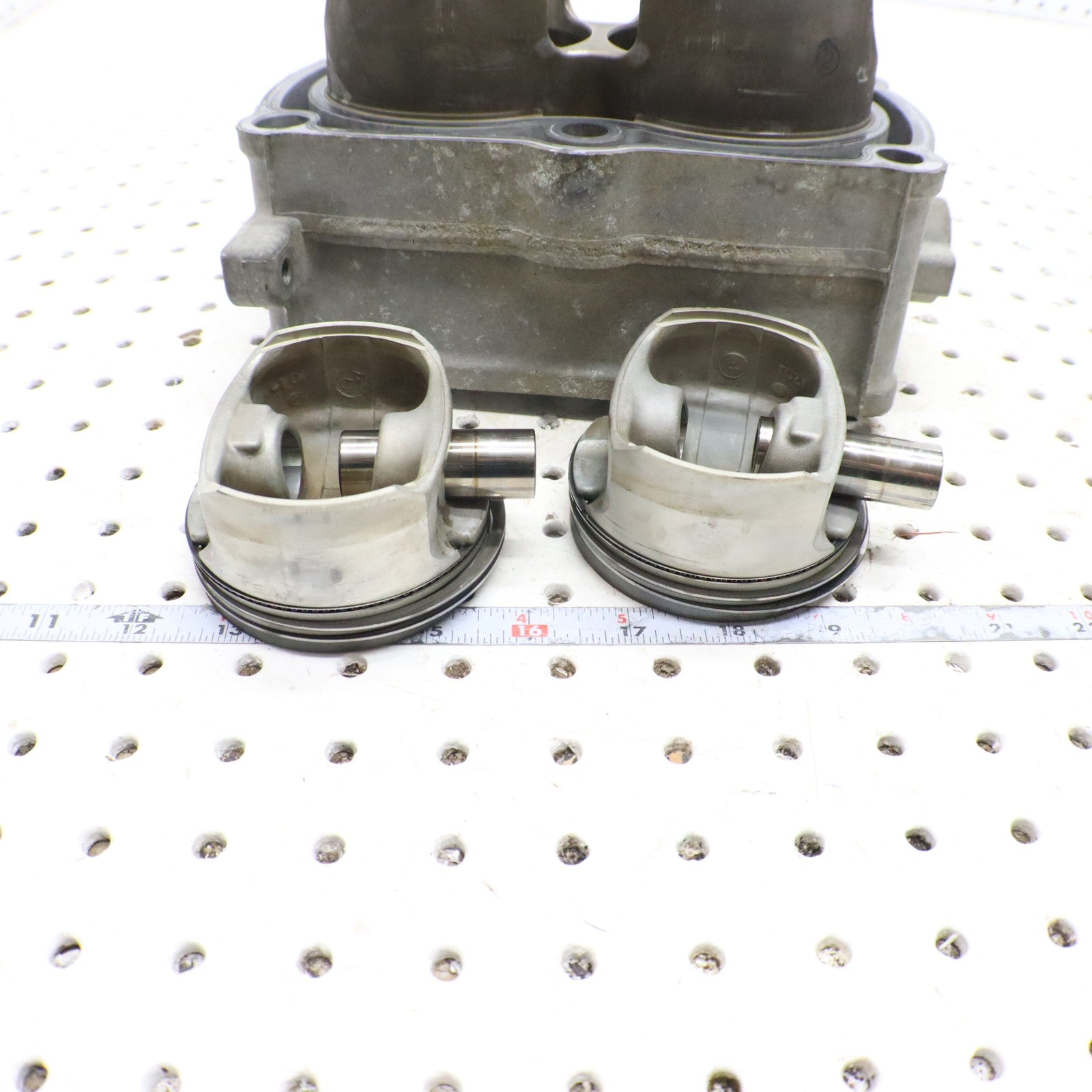 2008 Polaris Sportsman 800 Cylinder & PISTONS 2202696; 2203911