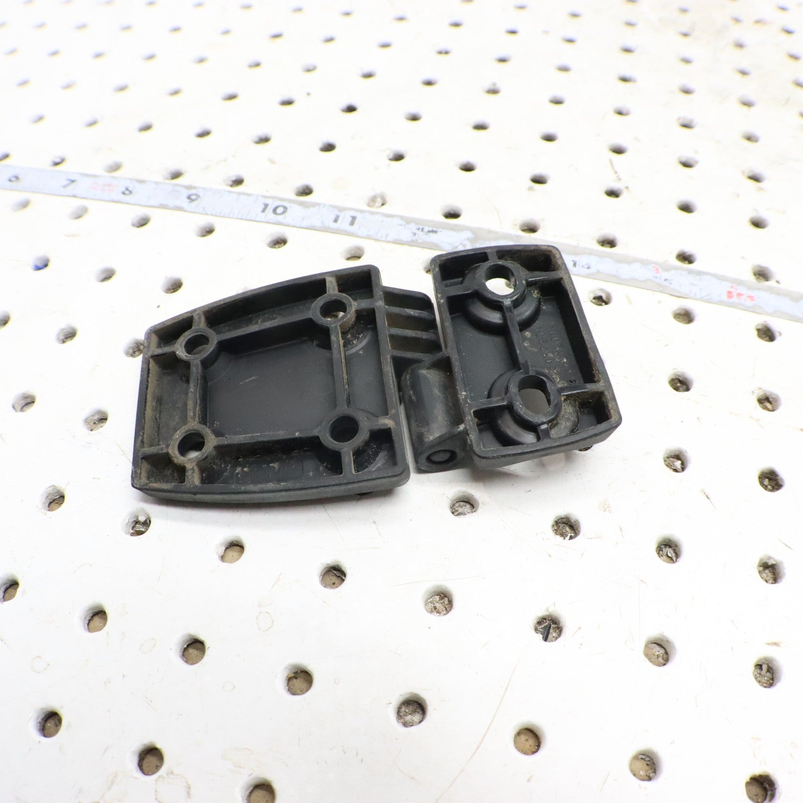 2013 Polaris Ranger 800 Hood Hinge 5437902