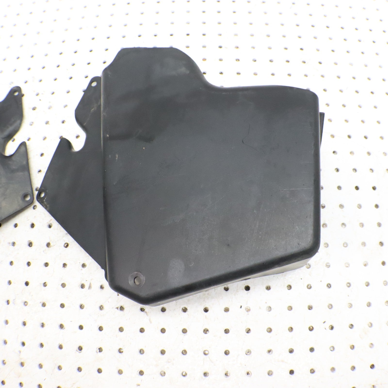 2015 Polaris Sportsman 570 Radiator Side Shields L & R 5438689 ; 5438690