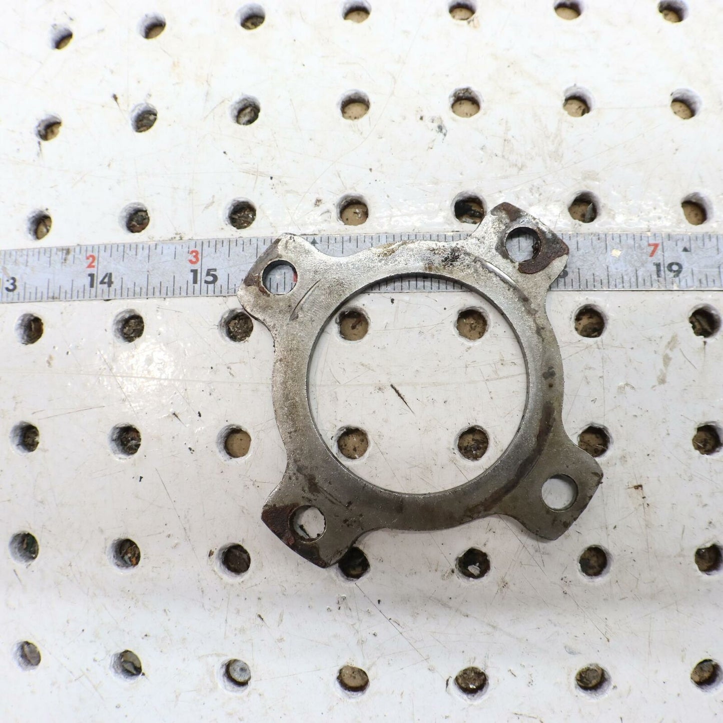 2000 POLARIS MAGNUM 325 TRANSMISSION BEARING COVER RETAINER 3233609