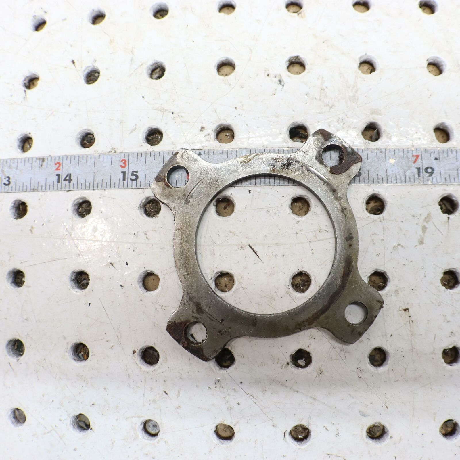 2000 POLARIS MAGNUM 325 TRANSMISSION BEARING COVER RETAINER 3233609