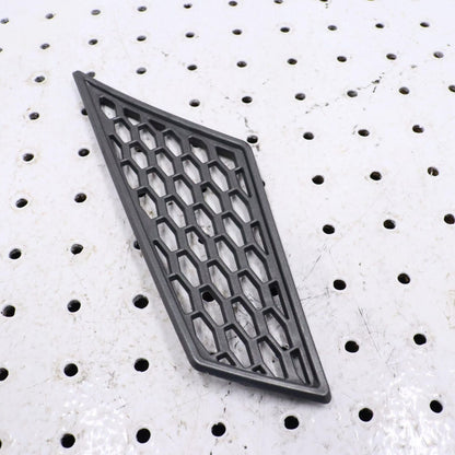 2007 ARCTIC CAT F5 RIGHT HOOD LOUVER SCREEN VENT COVER 4606-700 