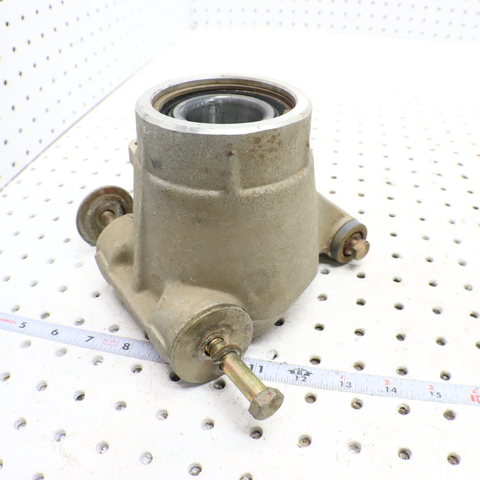 2015 Polaris Sportsman 570 Bearing Carrier Knuckle Rear 5135563 LEFT