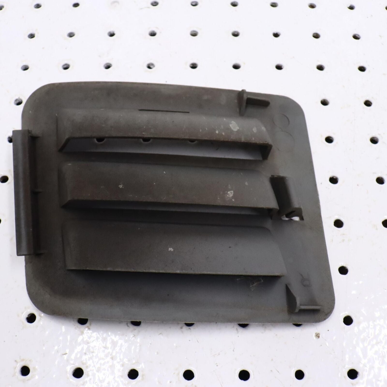 2002 ARCTIC CAT ZL 600 Louver, Air-Intake - Right 2606-390
