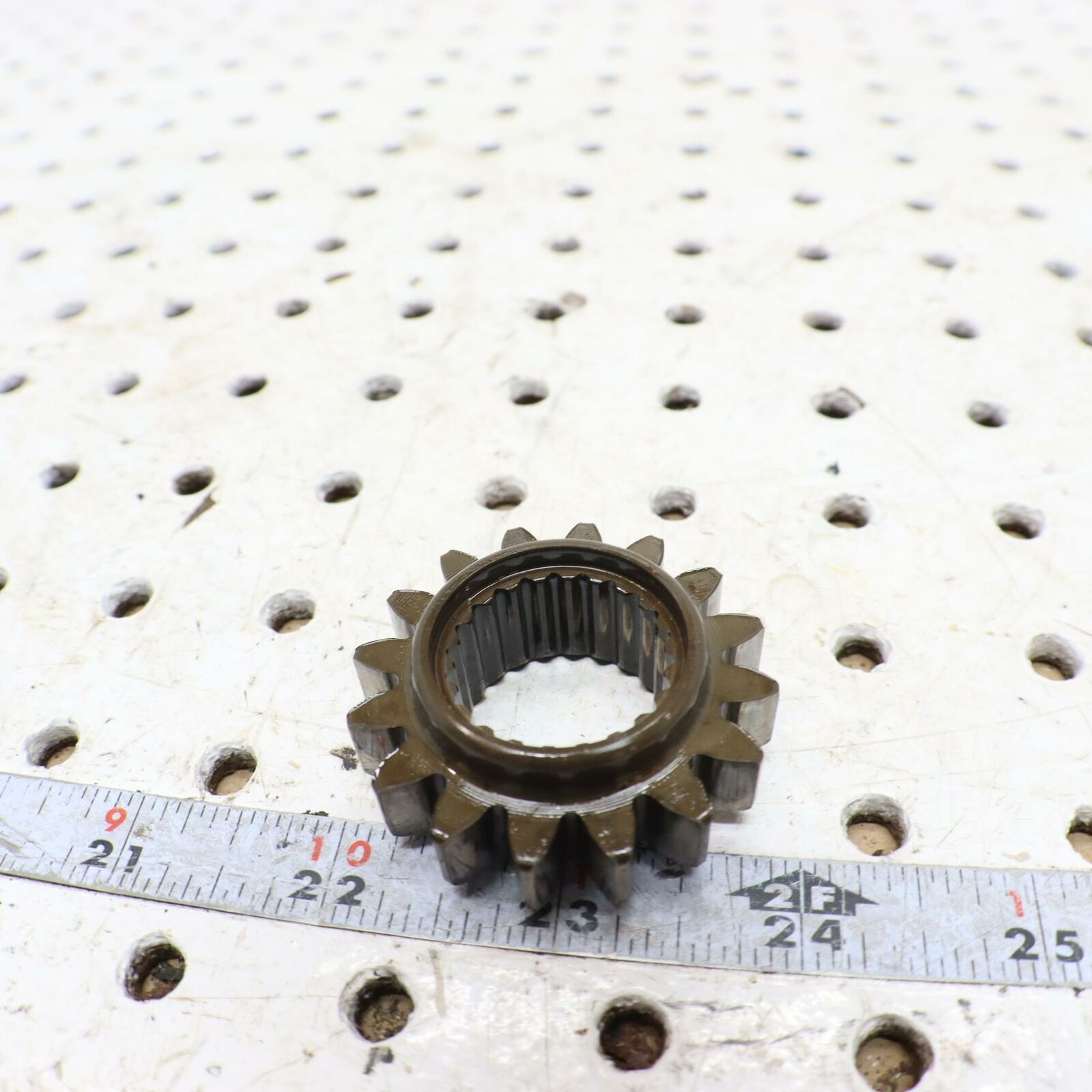 2000 POLARIS MAGNUM 325 TRANSMISSION GEAR,16T 3233603