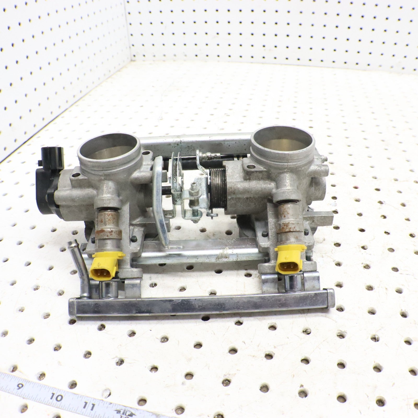 2009 Arctic Cat Crossfire R 8 Throttle Body SQUARE INJECTORS 3007-706; 3007-699 