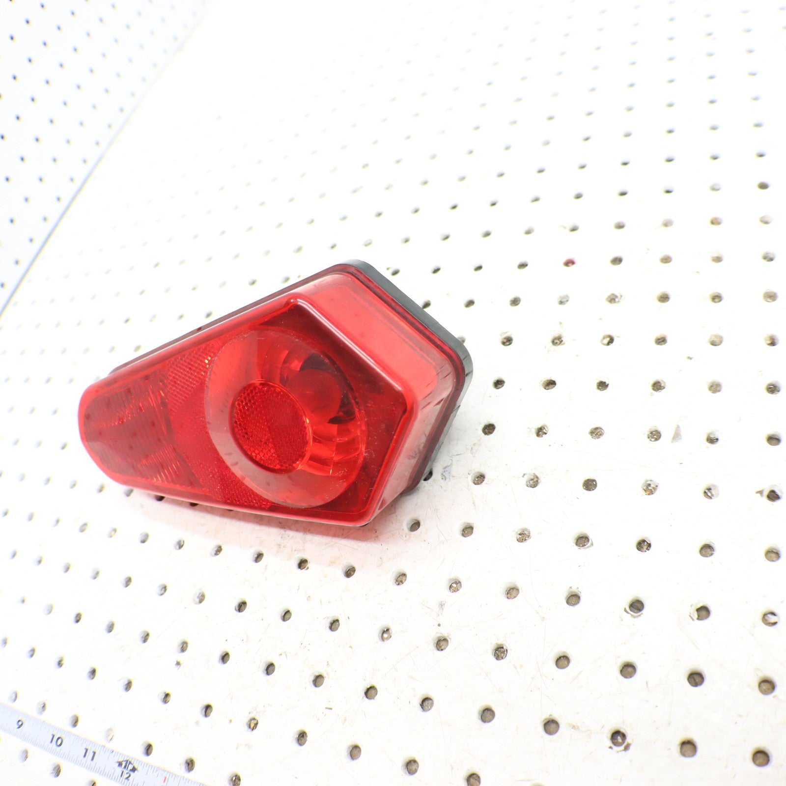 2009 Polaris Sportsman Xp 850 Tail Light Brake Light 2411153