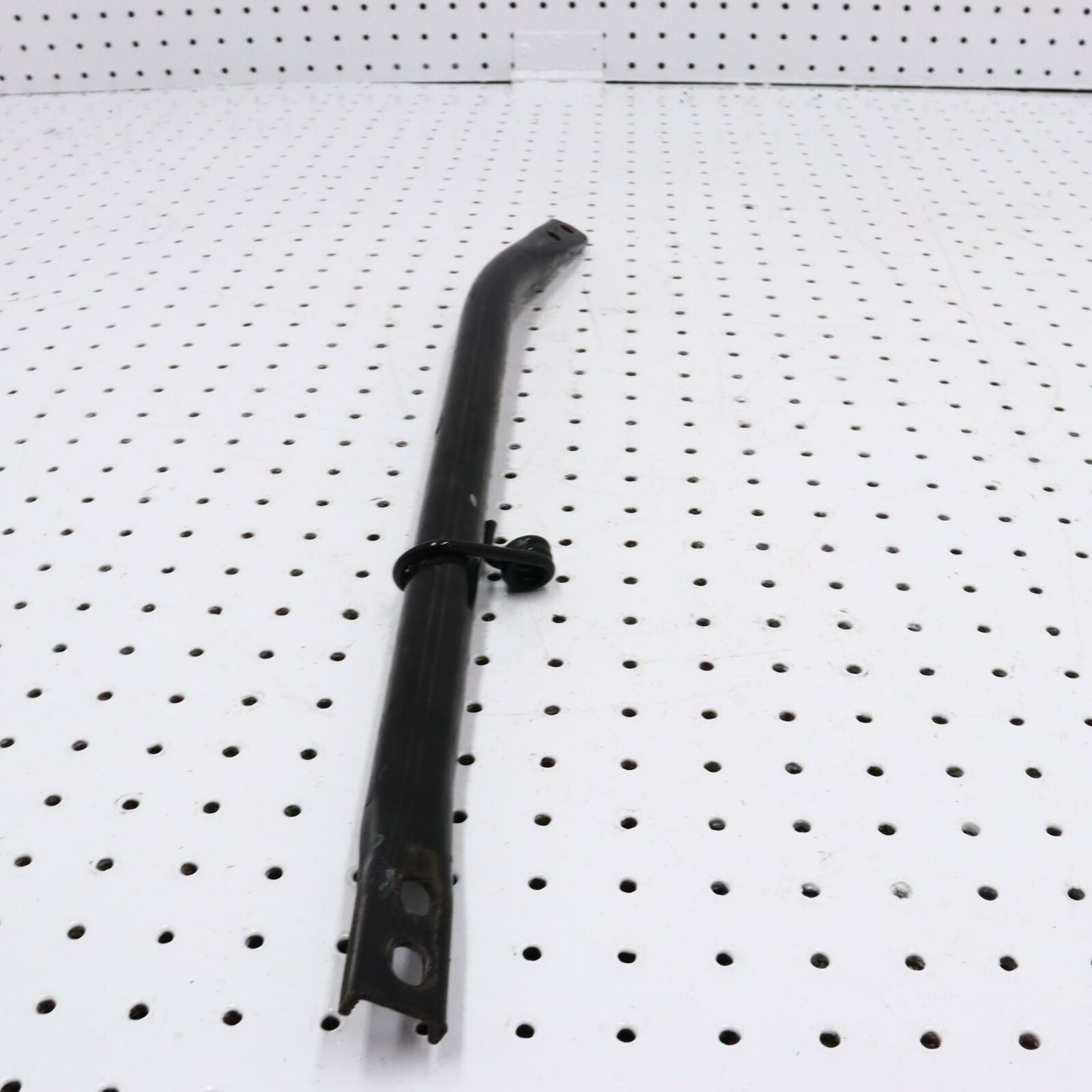2007 POLARIS IQ 600 RH BULKHEAD FRAME SUPPORT BRACE BRACKET 1015381-067
