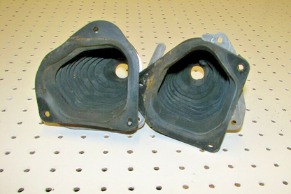 2002 POLARIS 800 RMK VERTICAL ESCAPE 159 TIE ROD BOOTS 5433532, 5433533