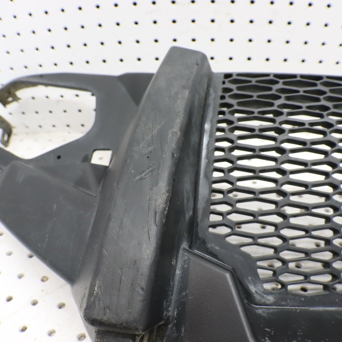 2018 Polaris Sportsman 570 Efi Front Bumper 5438559-070