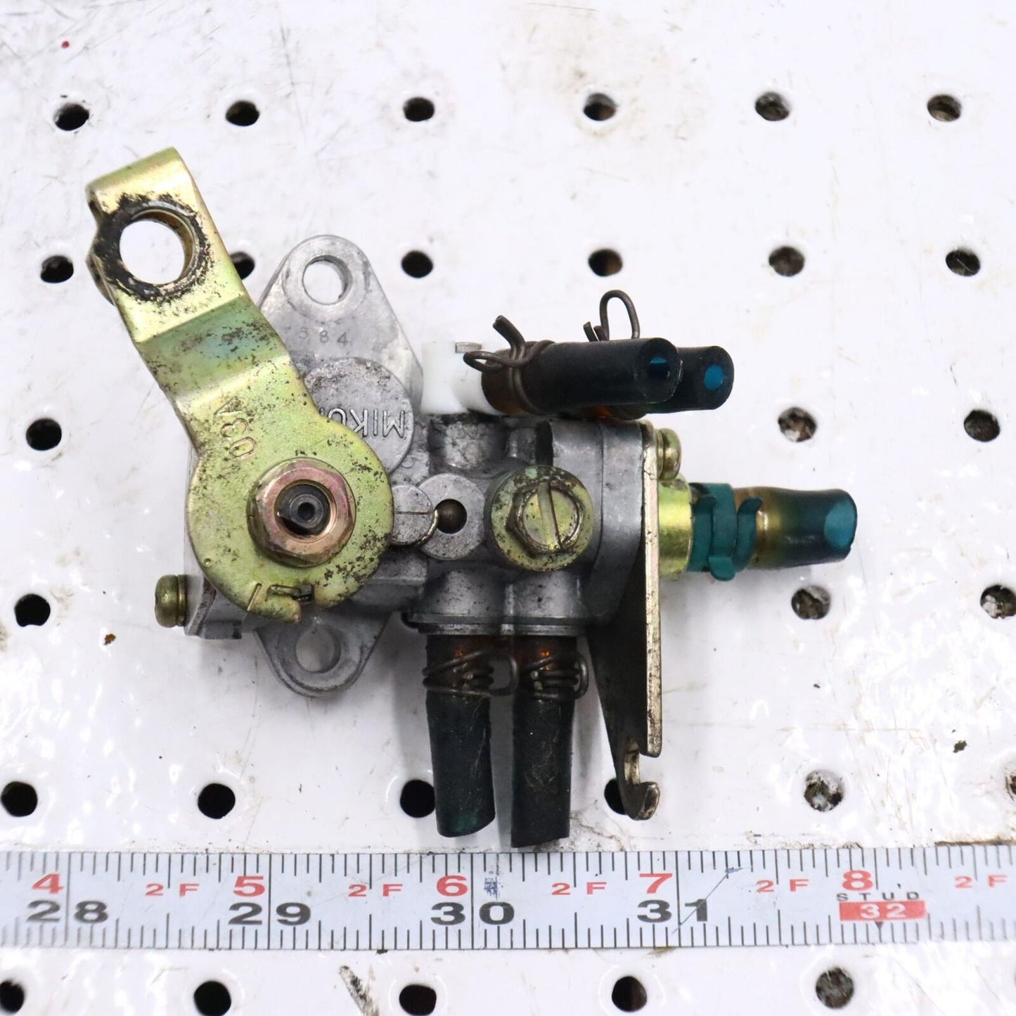 2006 POLARIS FUSION 700 OIL PUMP 2520463 