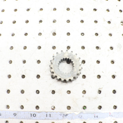 2016 Arctic Cat M8000 Chaincase Sprocket Gear Upper 2602-823 19T (13 Wide)