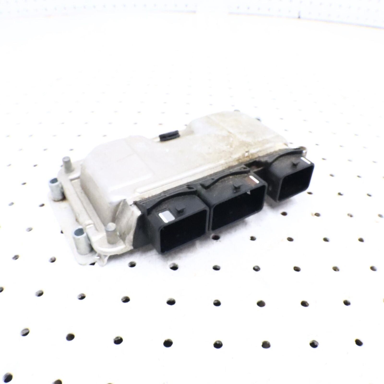 POLARIS SWITCHBACK TURBO CDI ECU ECM COMPUTER 4011565