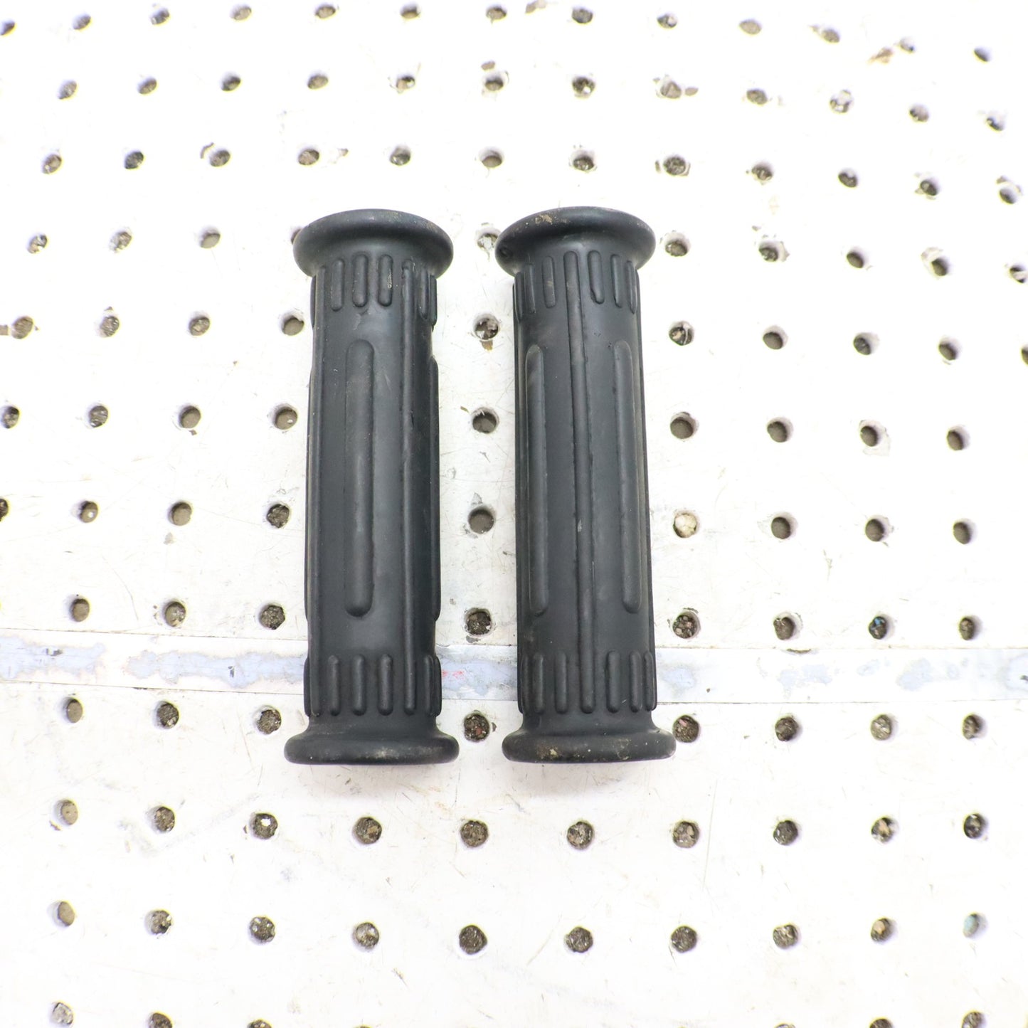 2004 Polaris Sportsman 500 Handlebar Grips 5433834-070