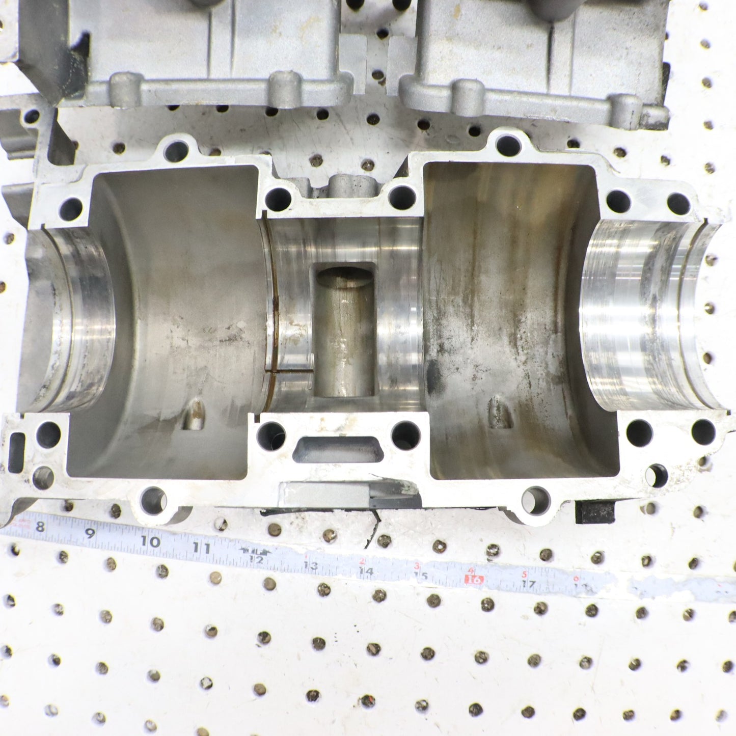 2007 Polaris Iq 600 Crankcase Engine Case Motor Case Crank Case 2203037; 1202738