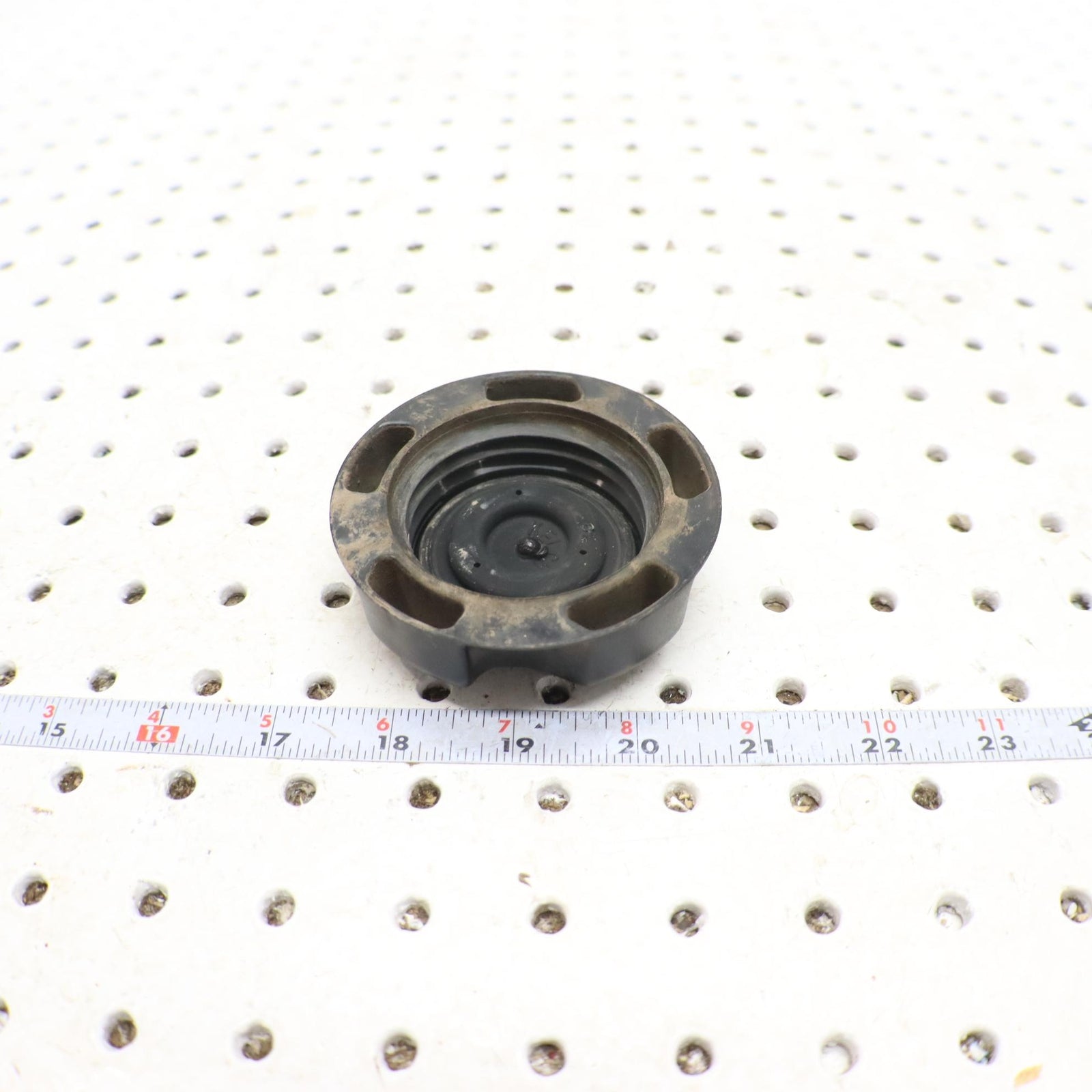 2014 Polaris Sportsman 570 Gas Tank Cap Cover Lid 5439075