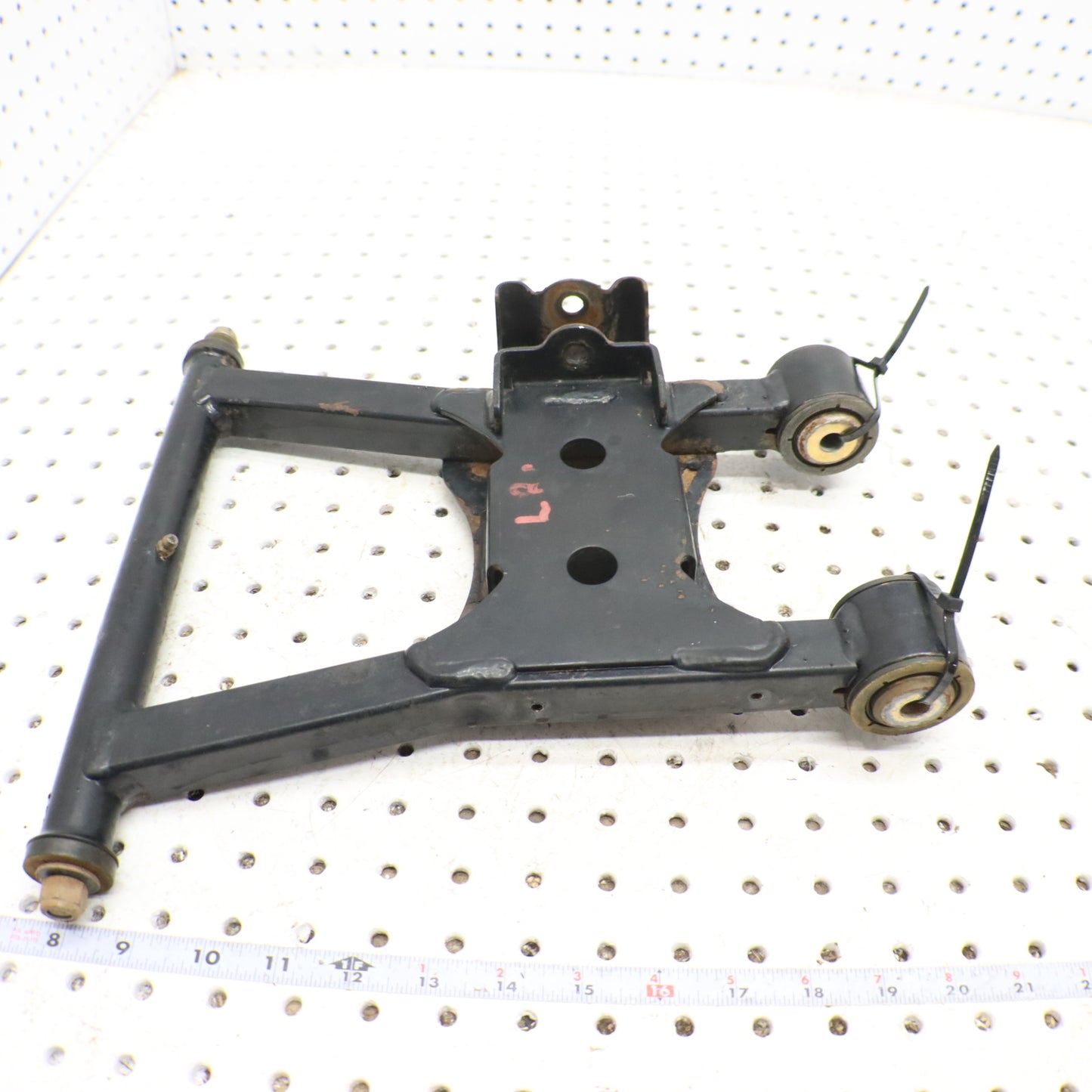 2014 Polaris Sportsman 570 Lower Right Rear Control A Arm 1015889-067