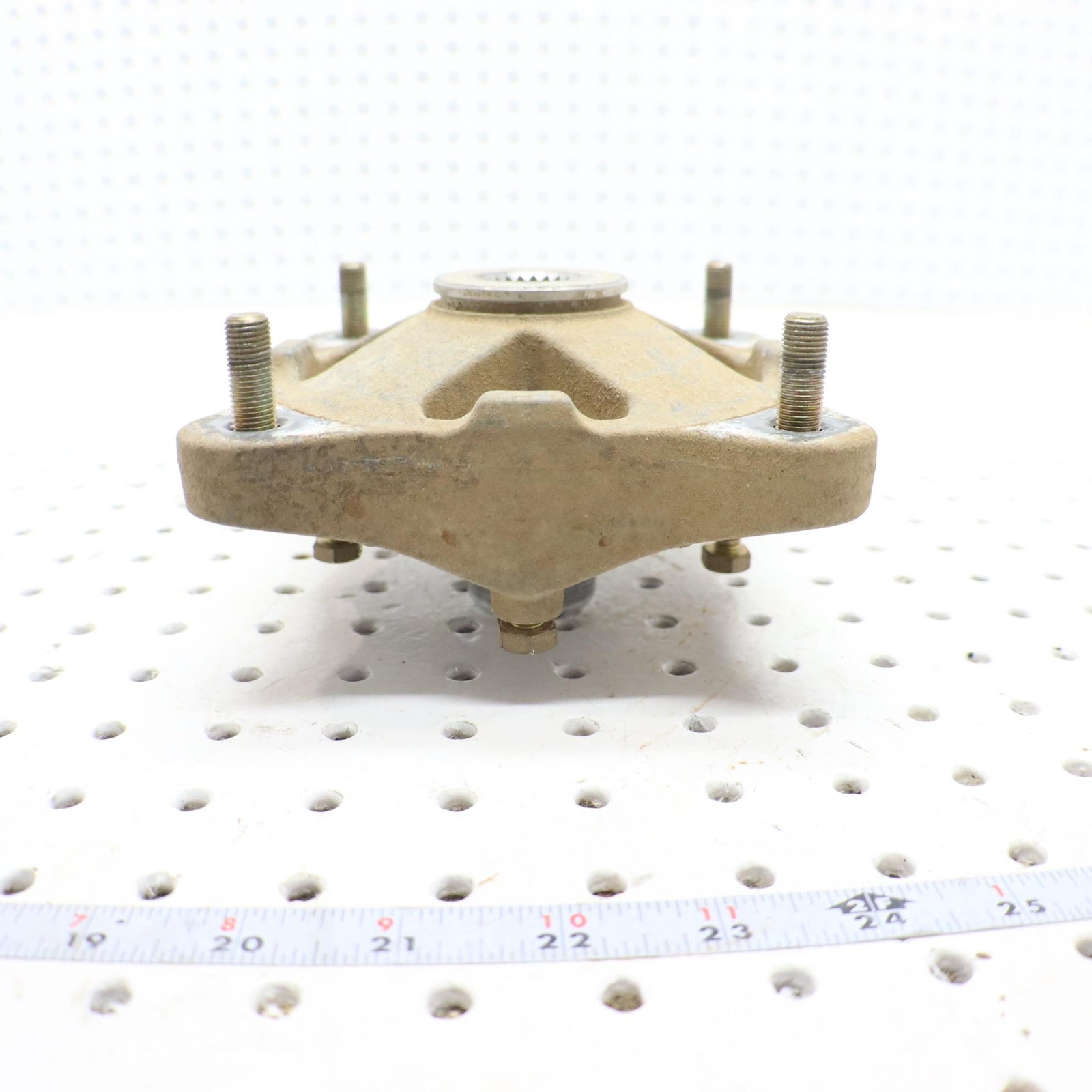2016 POLARIS SPORTSMAN 570 WHEEL HUB FRONT 5134310 5143612