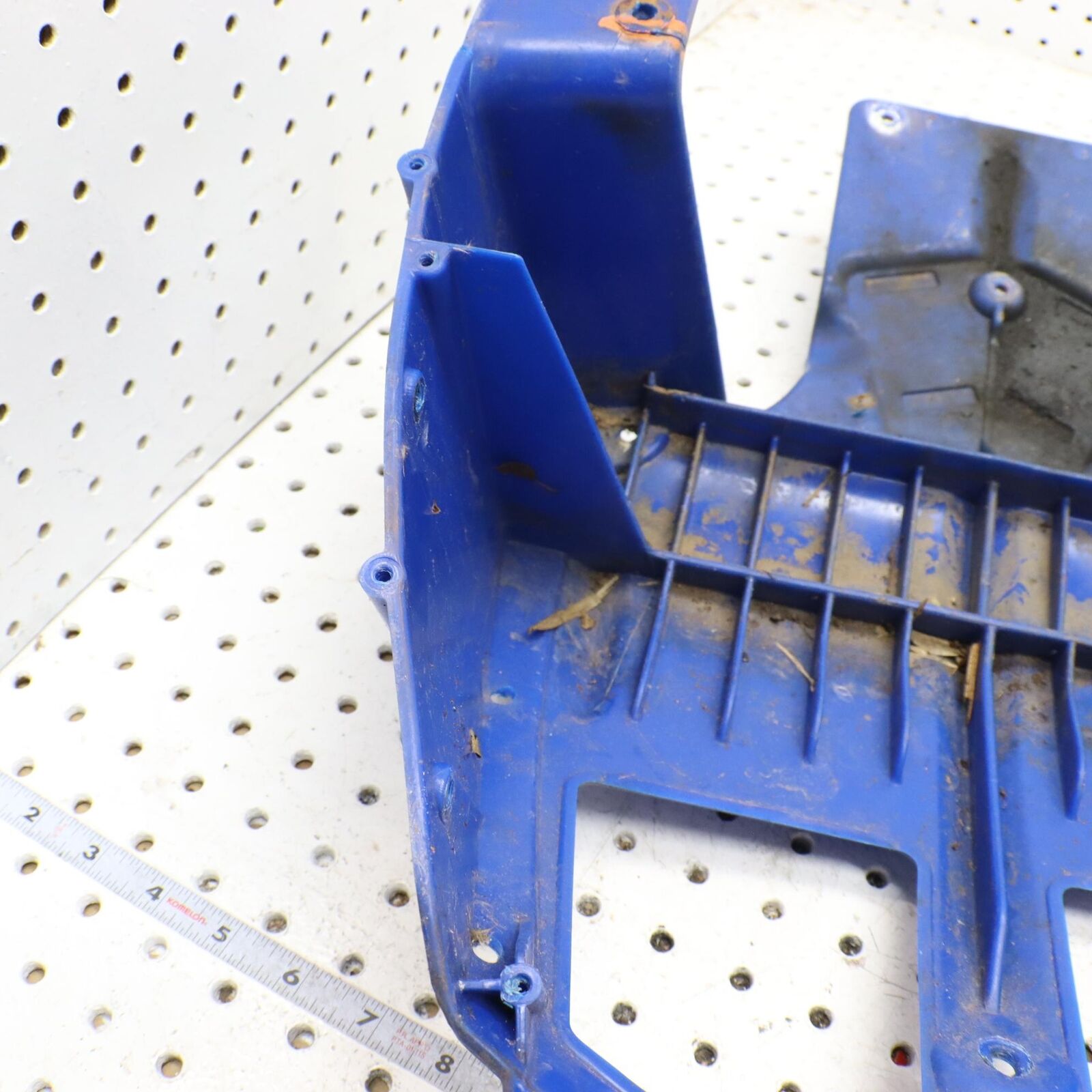 2006 POLARIS FUSION 600 NOSEPAN NOSE PAN FRONT 5435105-513